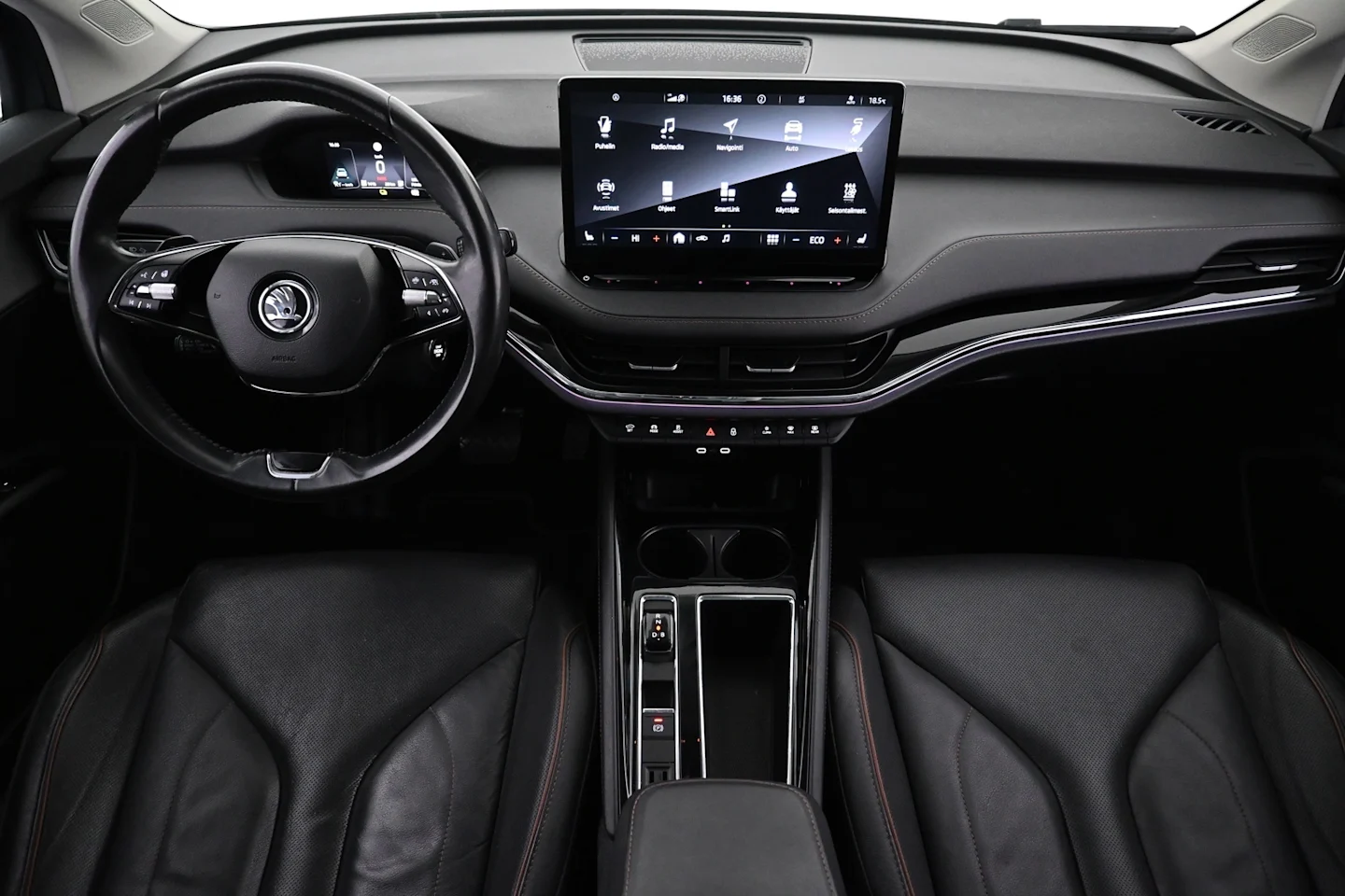 Car Image - WlxHXHQko6brDBpVBI7vg