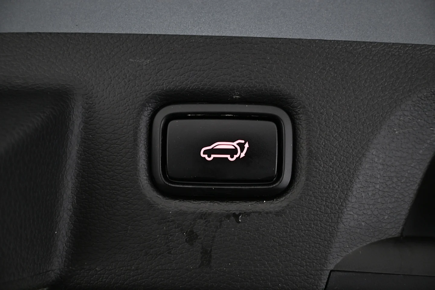Car Image - 71VSRTsyE2NsgER7LOKL2N