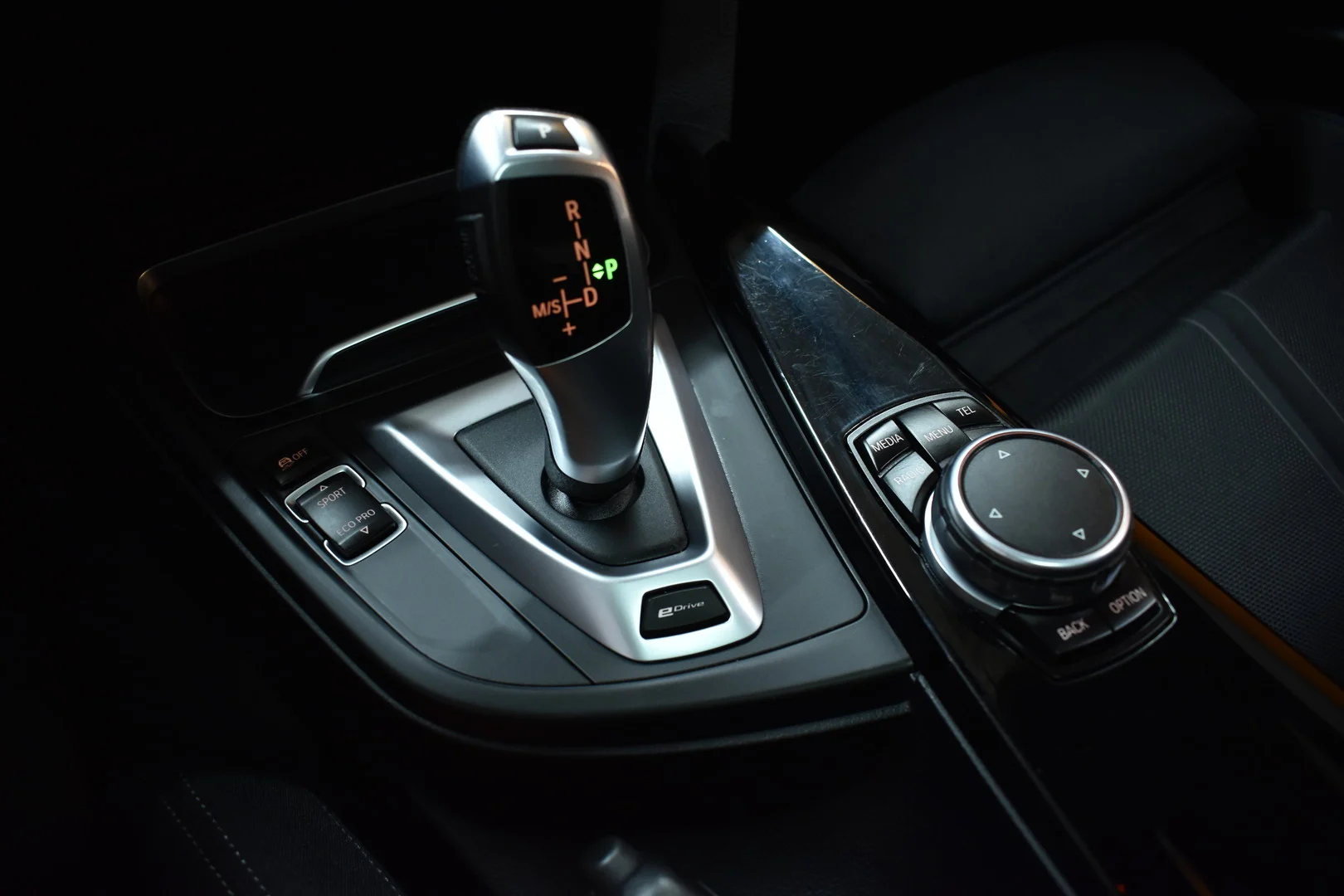 Car Image - 2RGd6c48pJ0PDFExILfpJo
