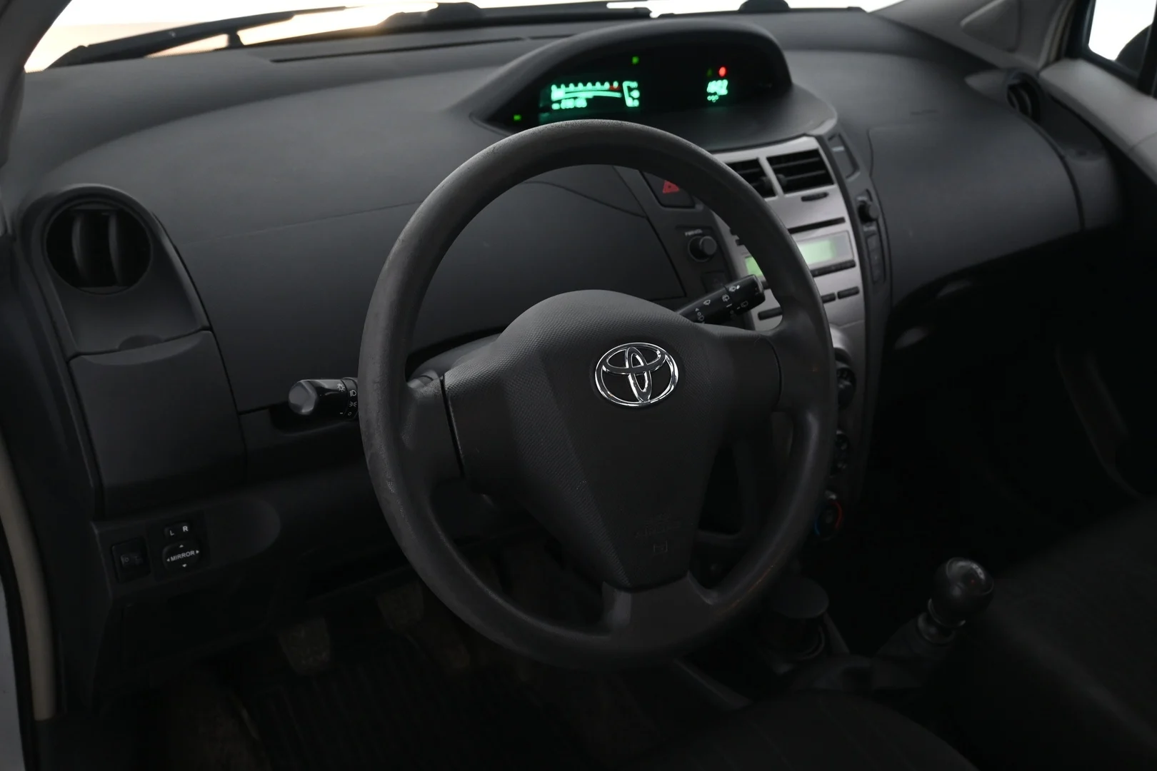 Car Image - 7k5fBgb0OWUK8khgUAIn2R
