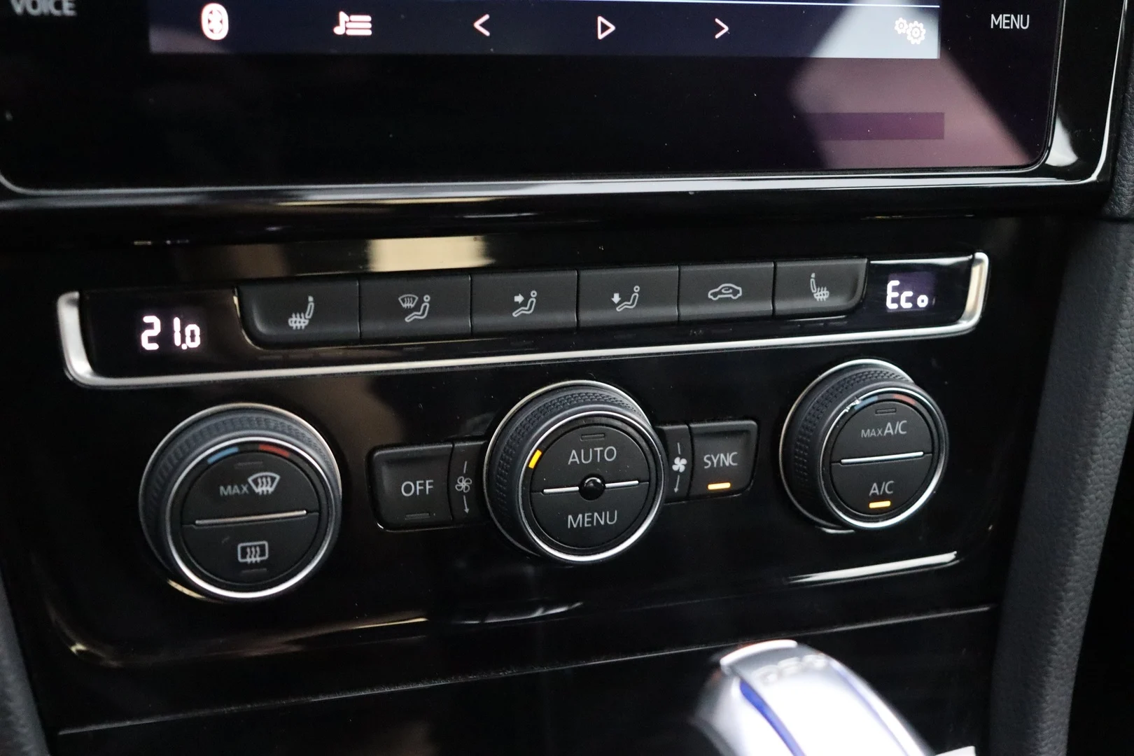 Car Image - 4e4UaYL4jshTNr1XrJJEBa