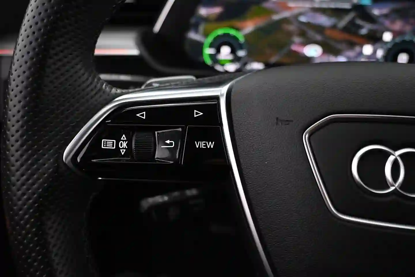 Car Image - qCFw3IG80JzlBlsNaRP2e