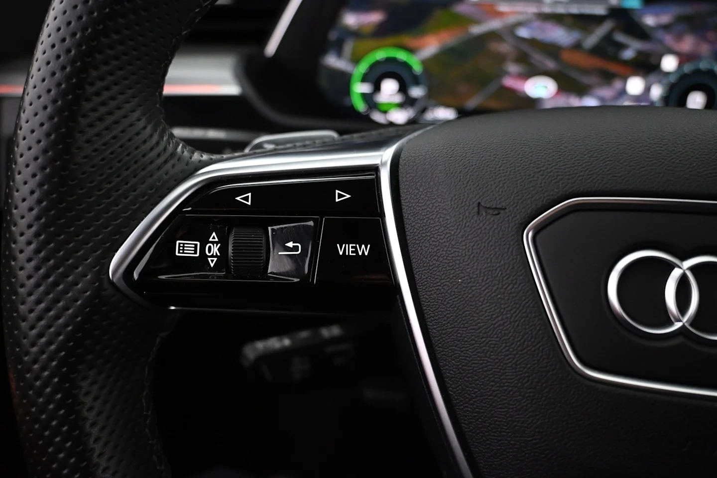 Car Image - qCFw3IG80JzlBlsNaRP2e