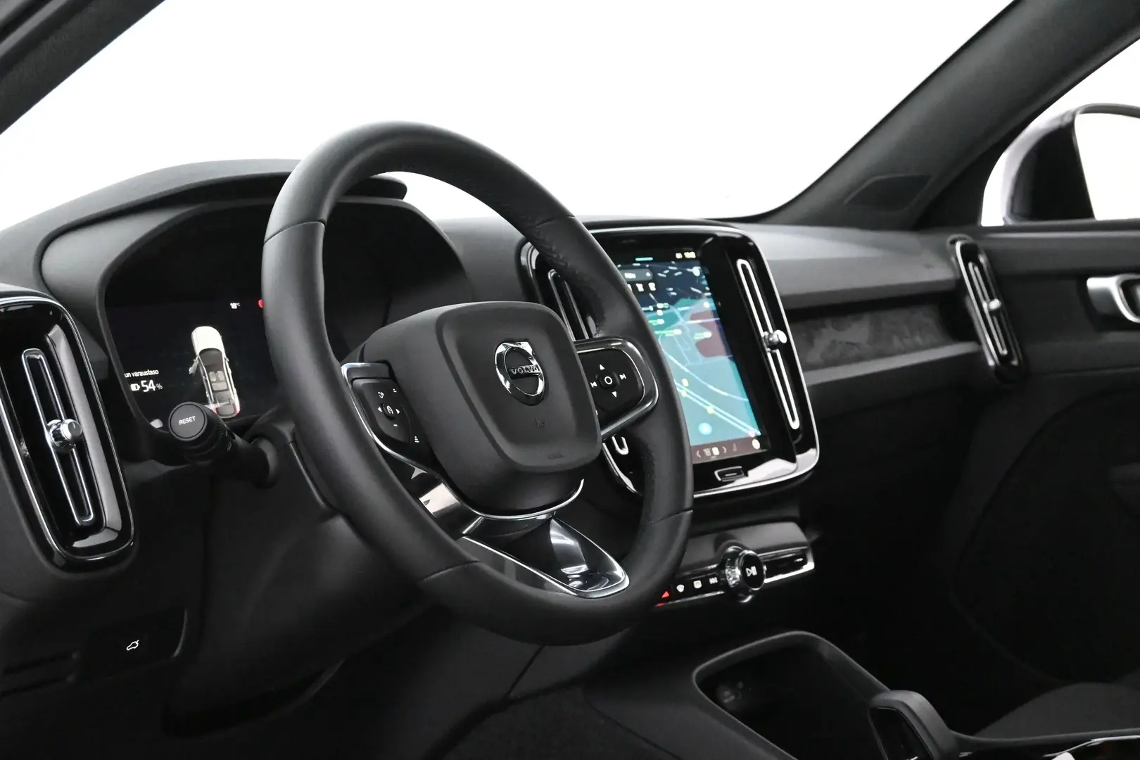Car Image - 7bbmVcsAXYnaMfH9sCVwgH