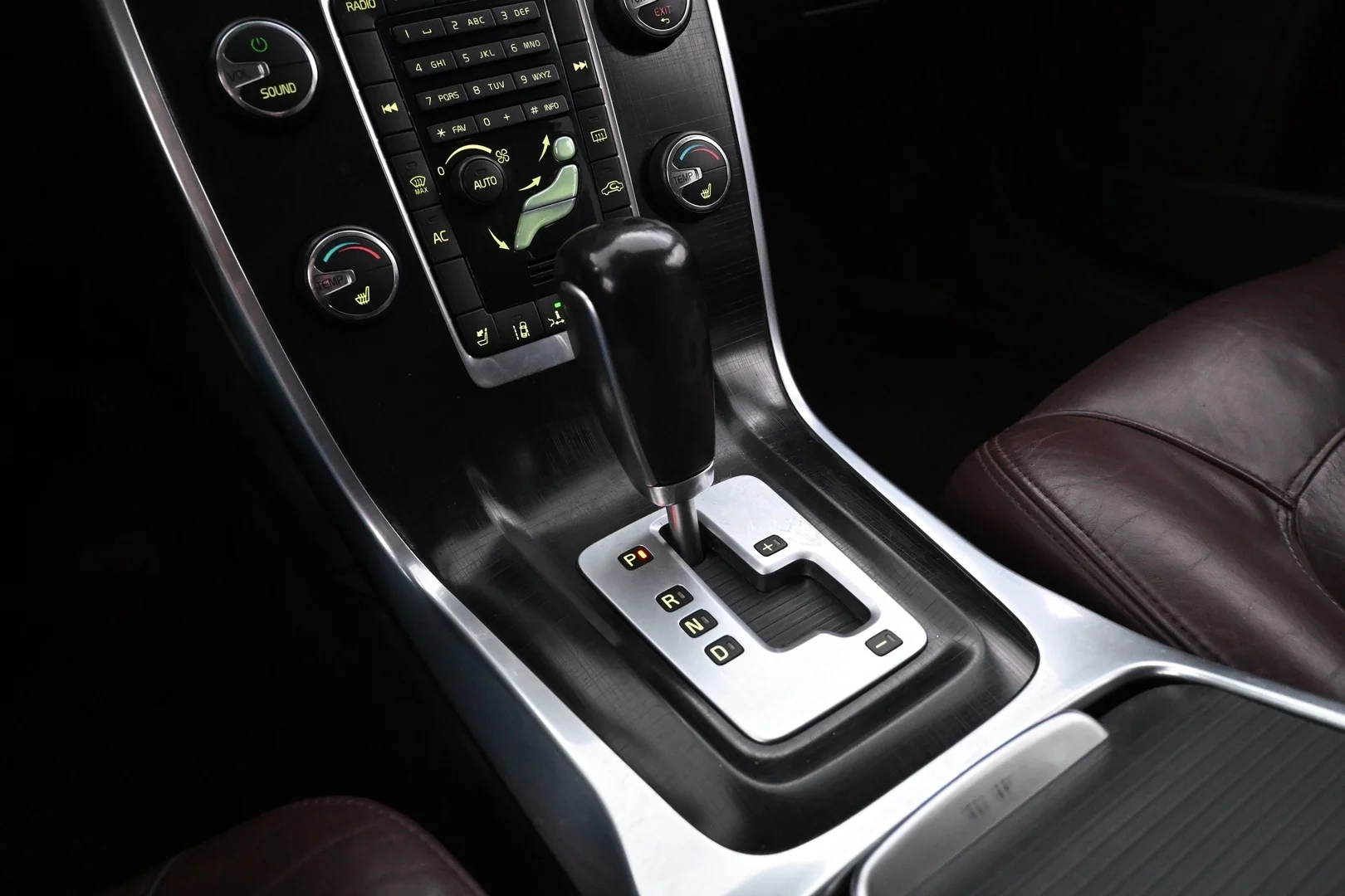 Car Image - 1azlH60er4z8izYS0kACYY