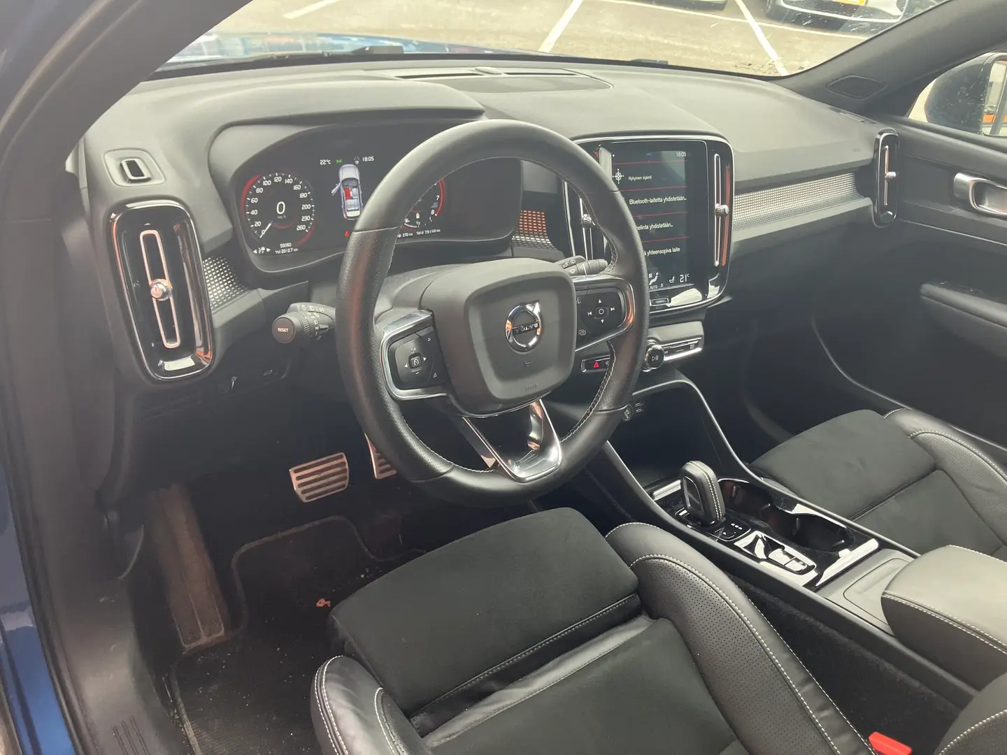 Car Image - 5I1GuT6WDP5LpRsO24QJNV