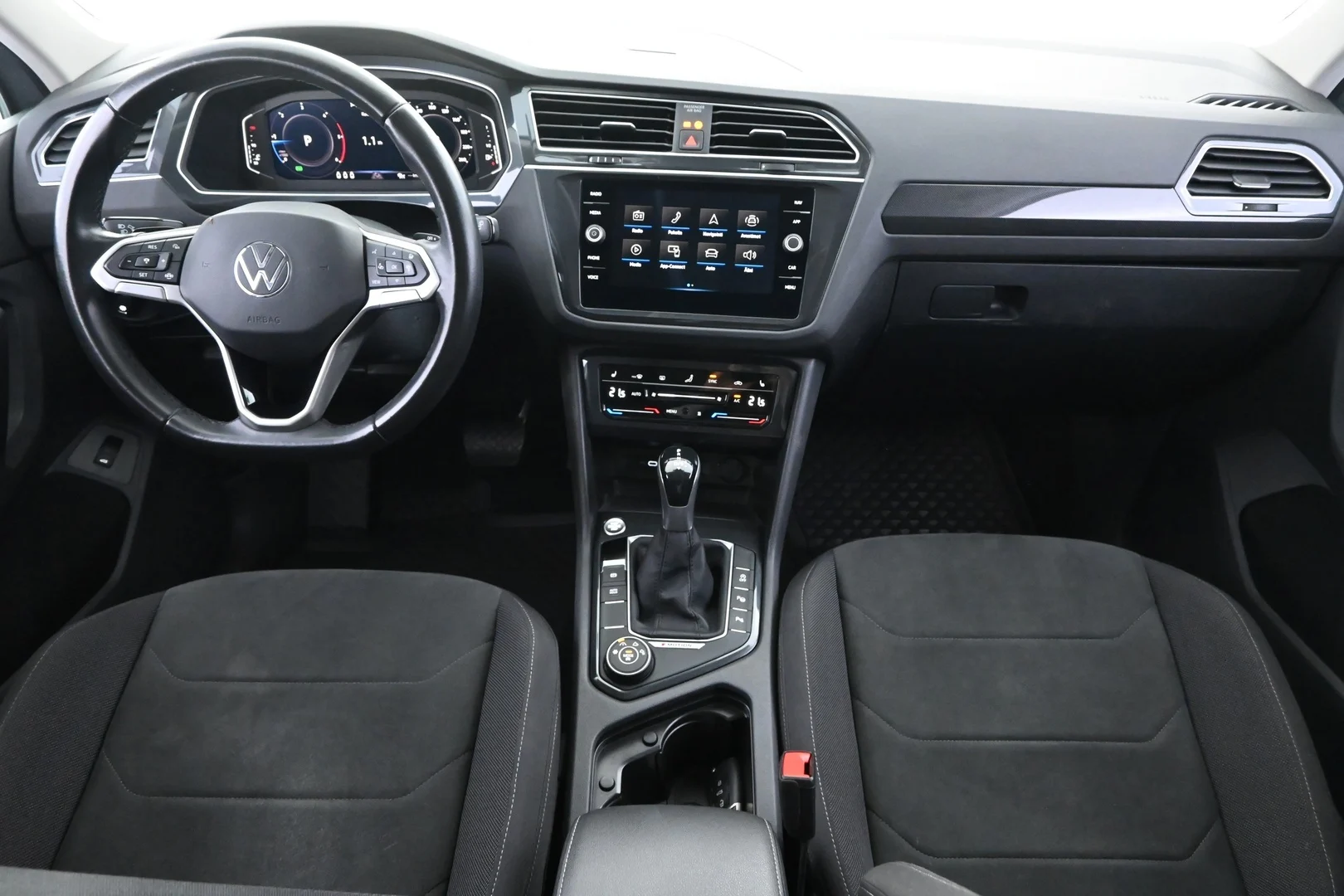 Car Image - 70Se5mDaqb3aVEqFeMXCBk