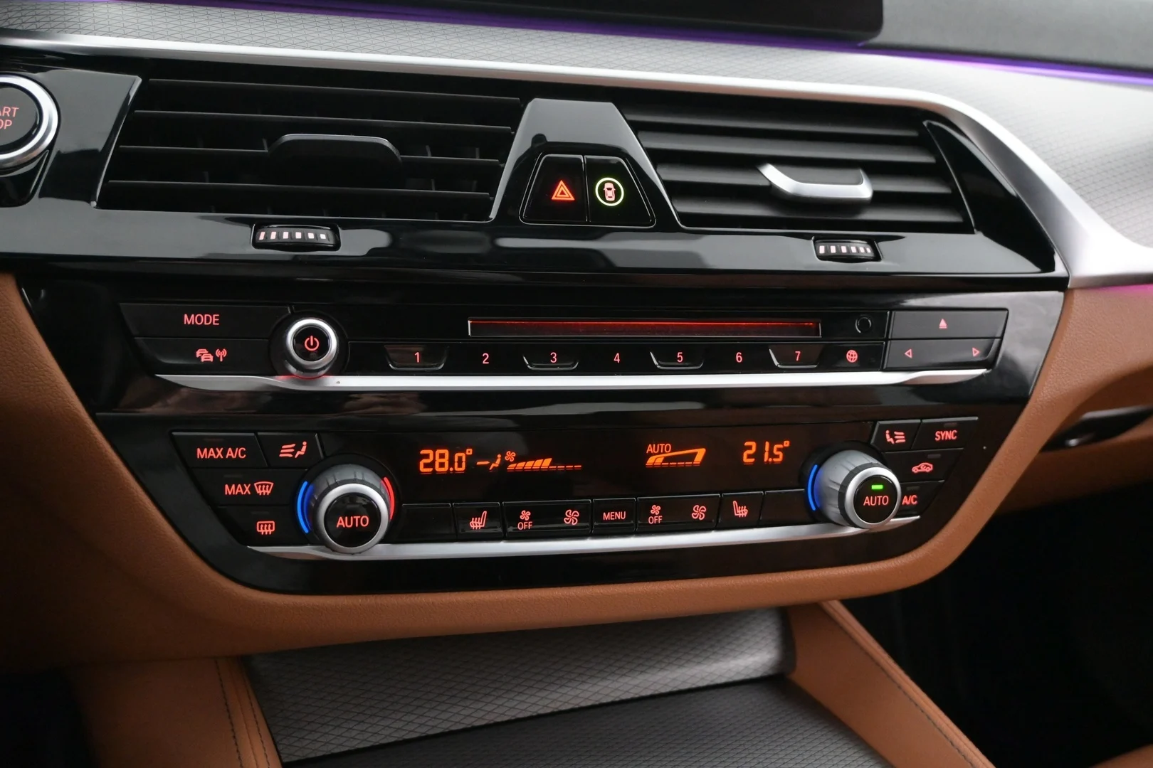 Car Image - 1MjyJacvBqKBH1xaTNF4SY