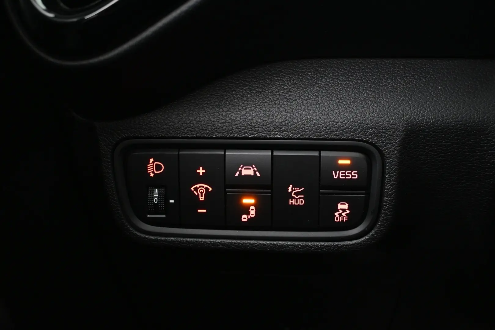 Car Image - 3BnMGAGScN5WFk4l8gI5ON