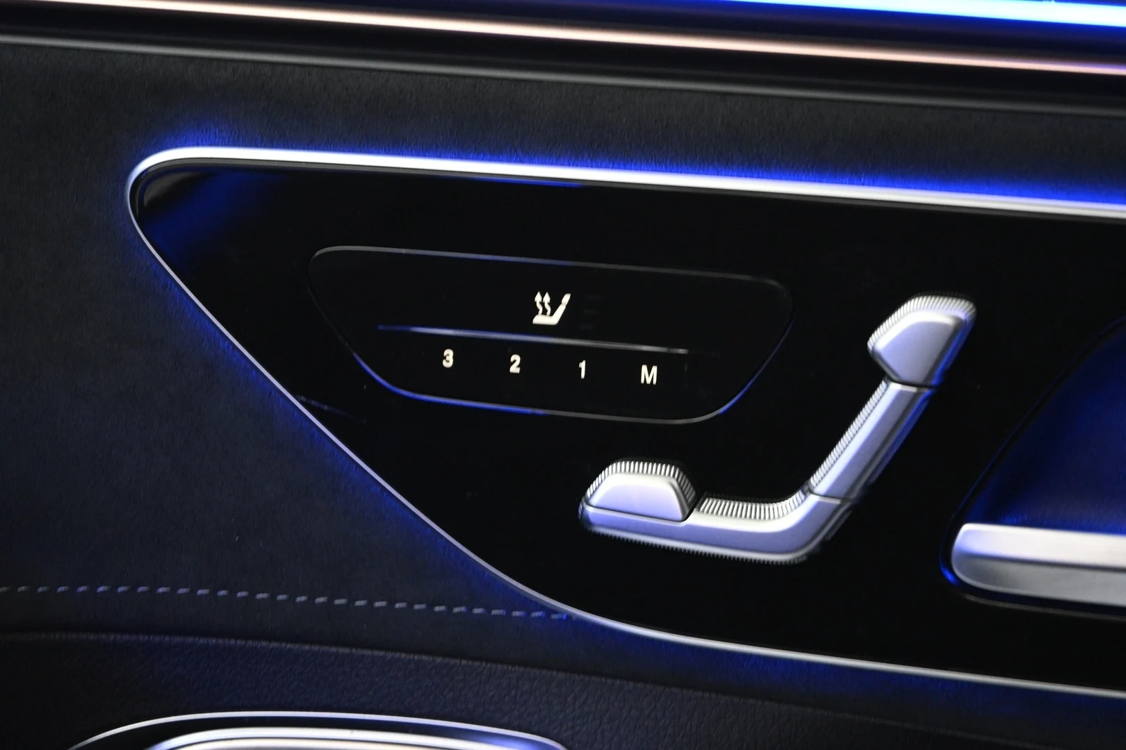 Car Image - 1fSHhl2IWDATuKNEFaLCXH