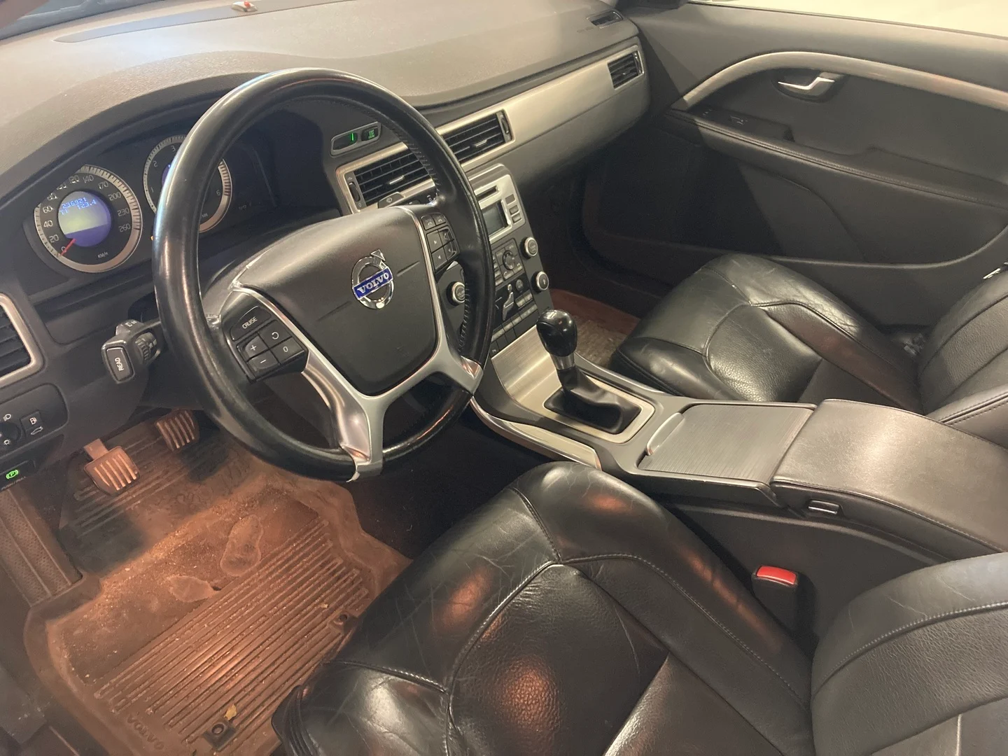 Car Image - 4nFgdzvwSioOooJYuk9nPu