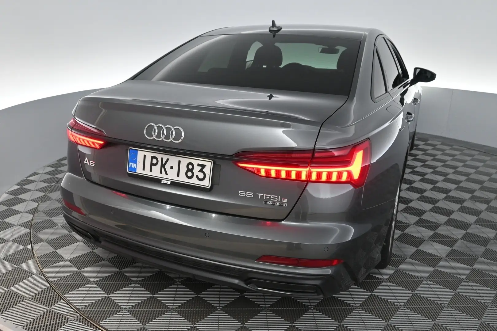Car Image - 38RPOjEloqJ2WpbzLe2fxR