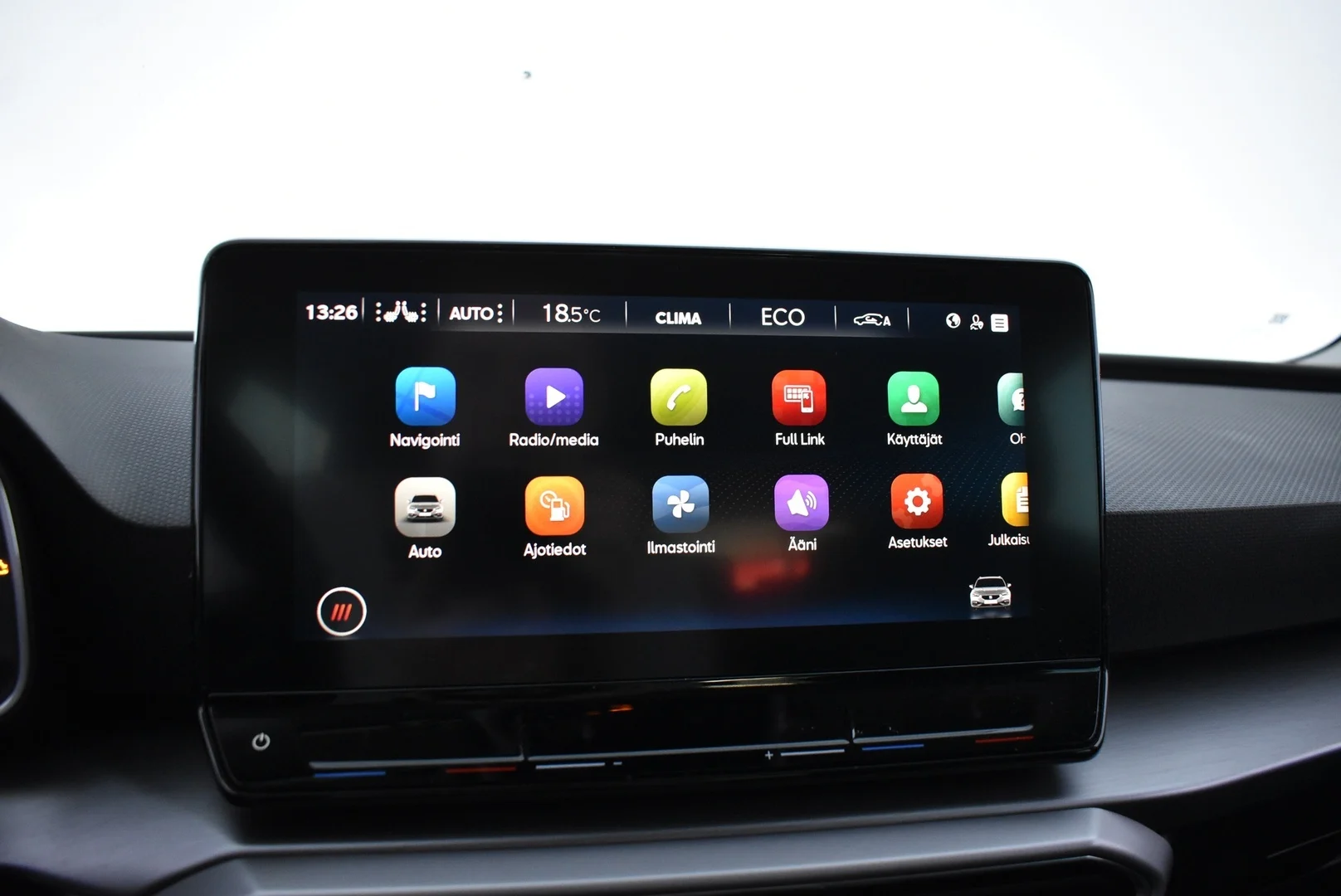 Car Image - 1D0QEKc0pNRGWK3q04SQkr