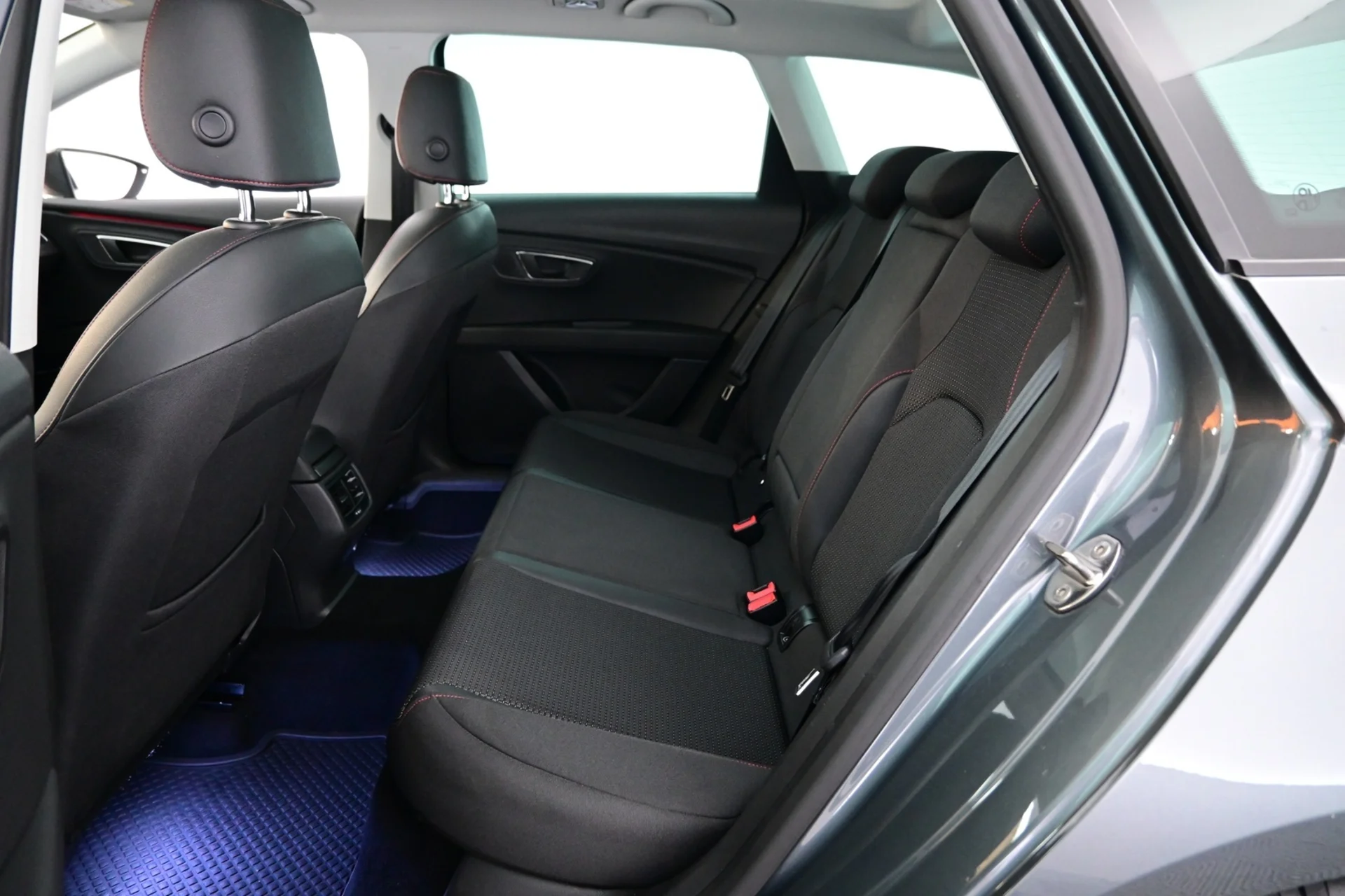 Car Image - 6u0A1eaSBK7MKLzuHh4JZR