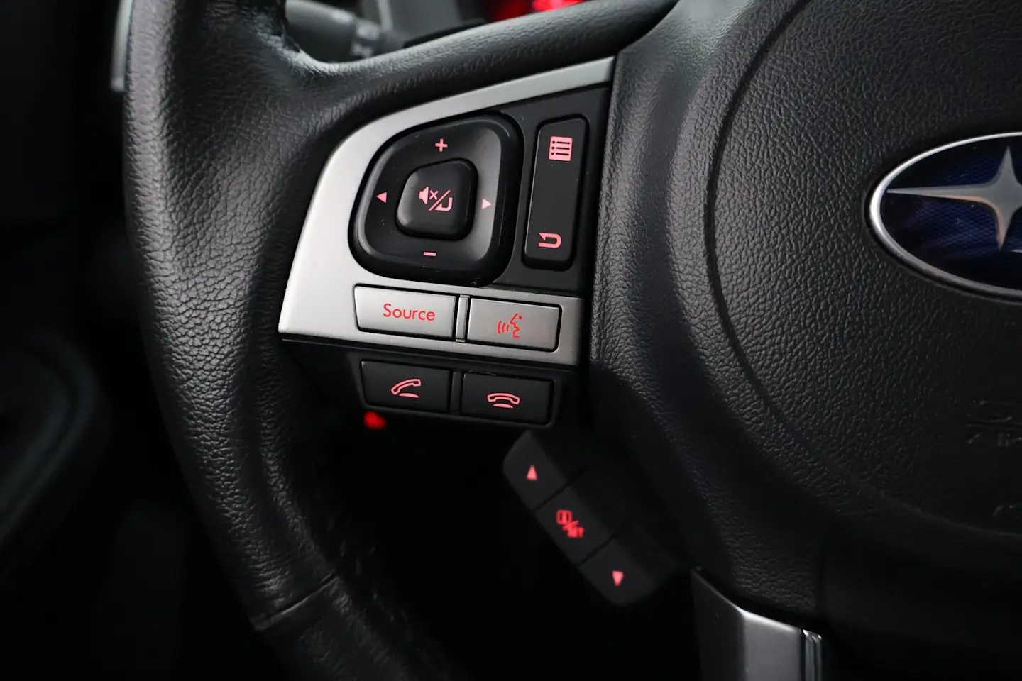 Car Image - 1YqIlmBf19Z0kYmFWwnVRl