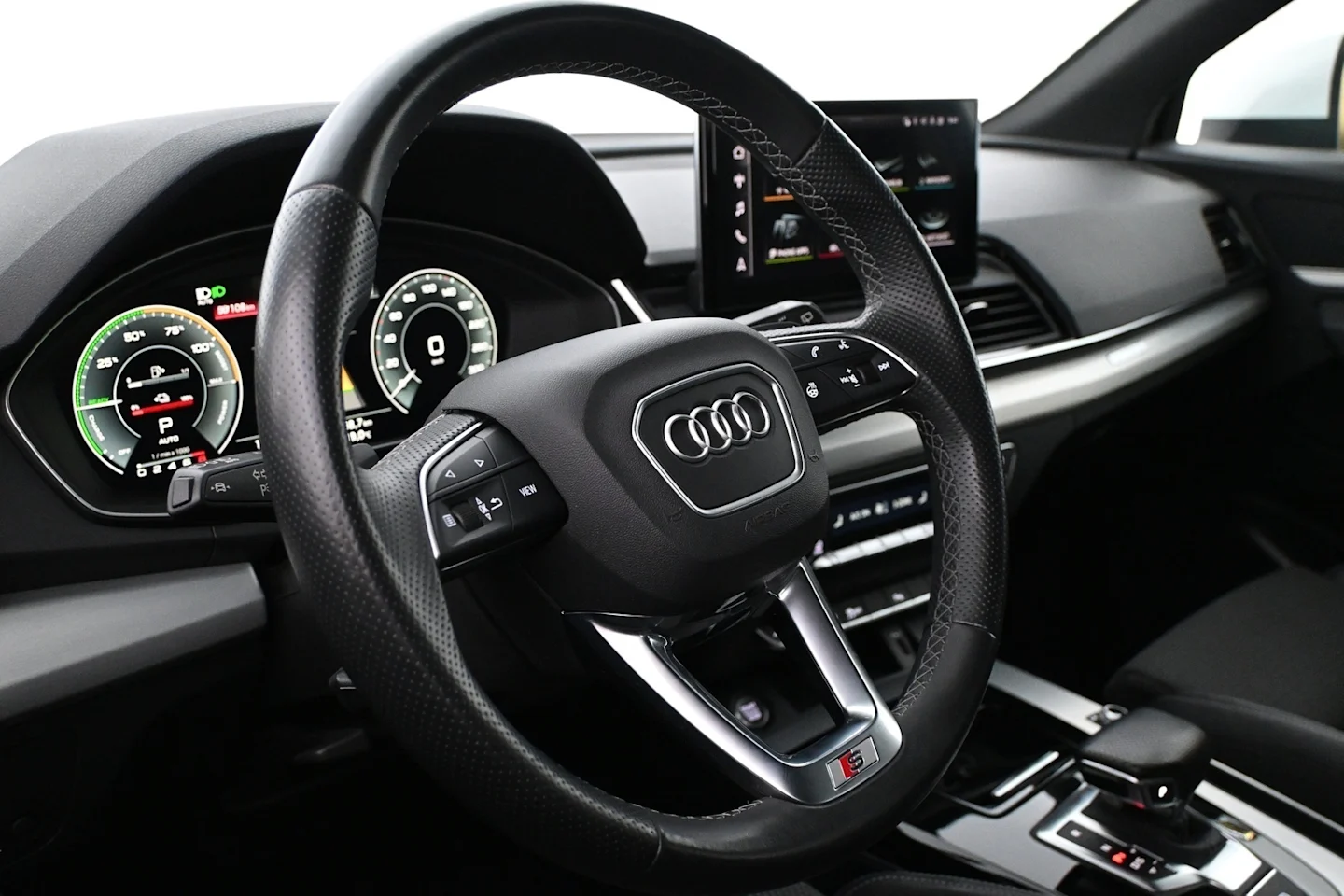 Car Image - 1tMMgqextXhzjJTascc7JB