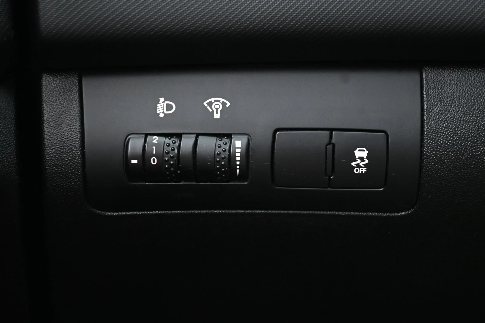 Car Image - 70qNlsmEdhqBML5Jngp5LE