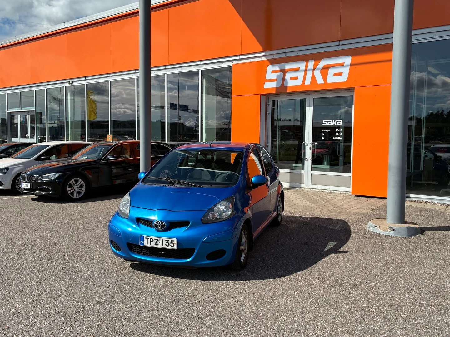 Car Image - 3jTeMxk5TKnTcCvzwsUFOi