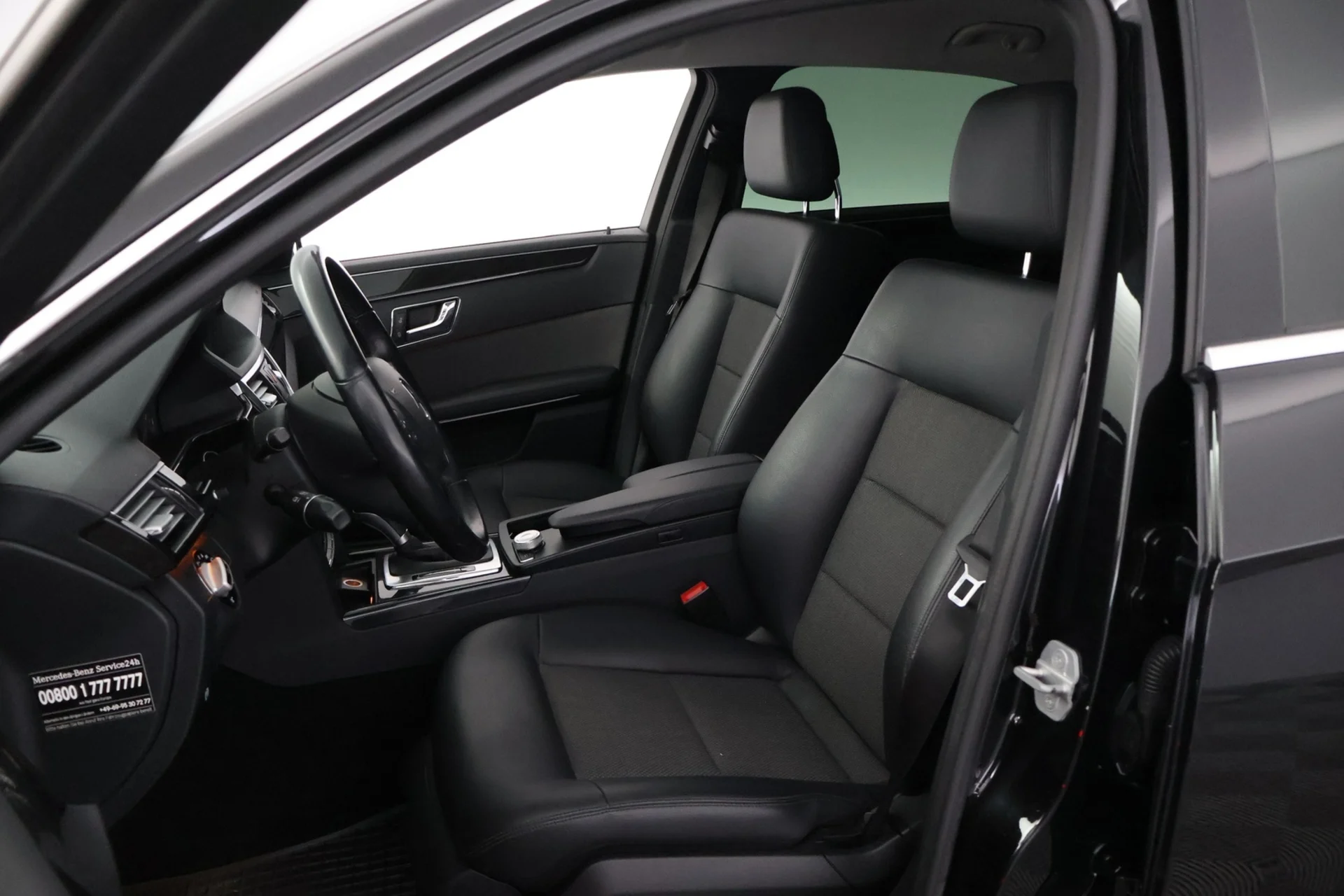 Car Image - 30kWC50iPk6TROSFGlEKcZ