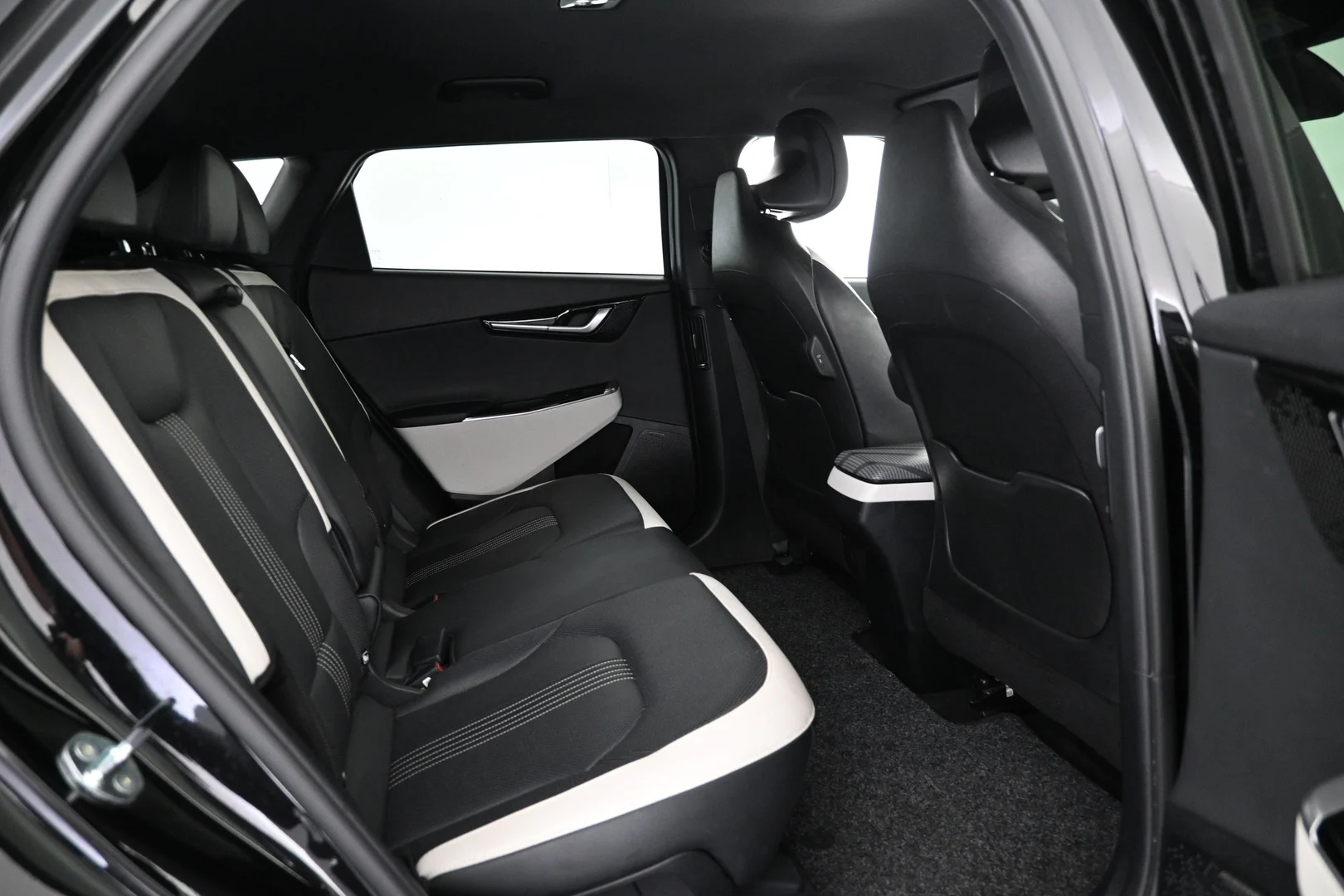 Car Image - 7yFO1QqvNkMIIflcWu8h3u