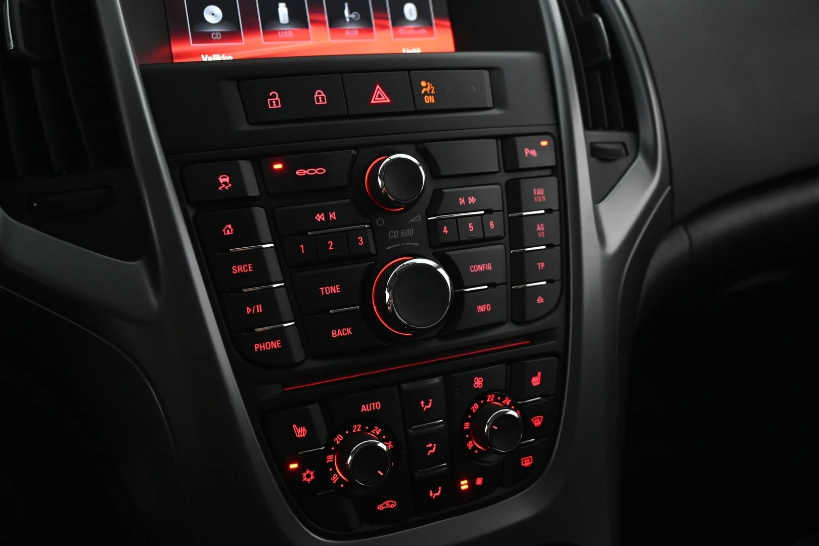 Car Image - 3IqU0wE6nsYtq7qc3eRSNm