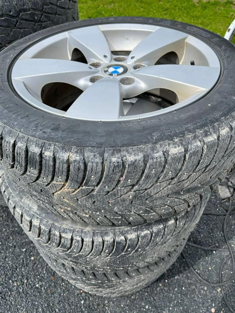 Car Image - 7Mk19kZHIt7cITSiXuEr3H