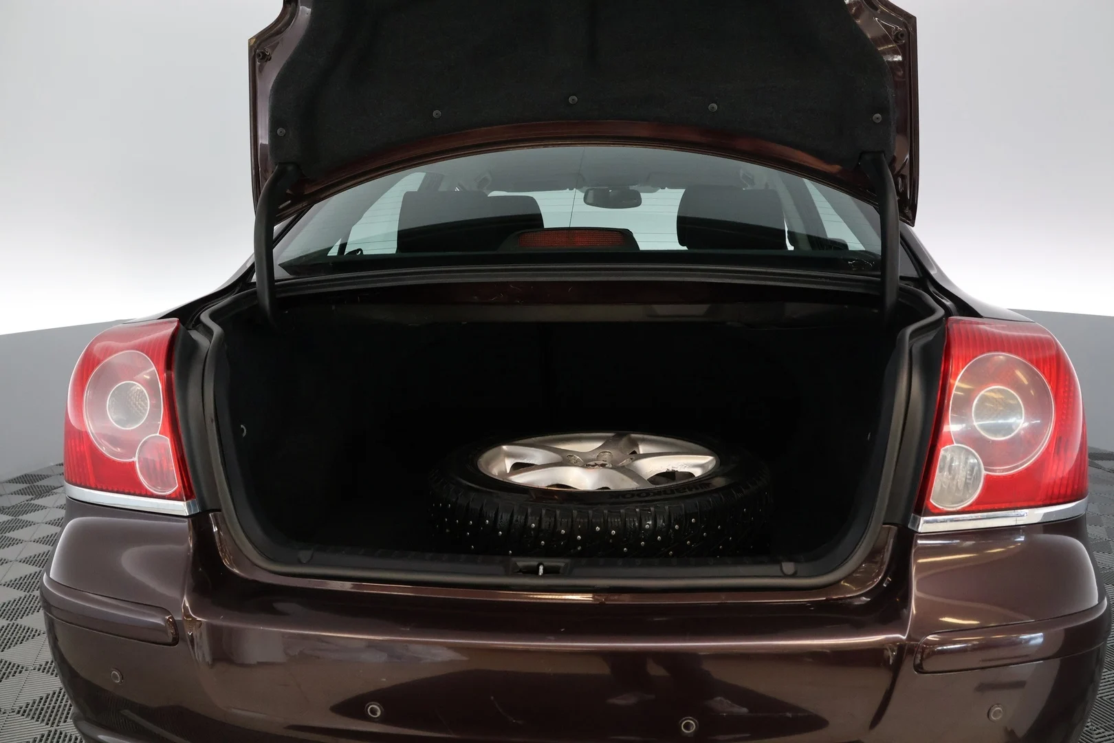 Car Image - 7JJsK7CCRbM8HahZ6IpCFm