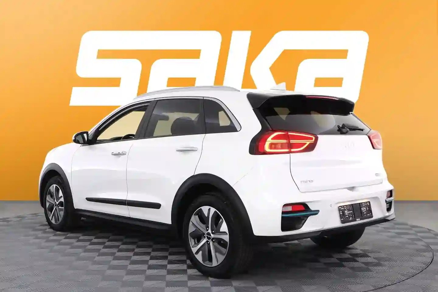 Car Image - 7DX74ZSvRXIo8tsaxgwY3p