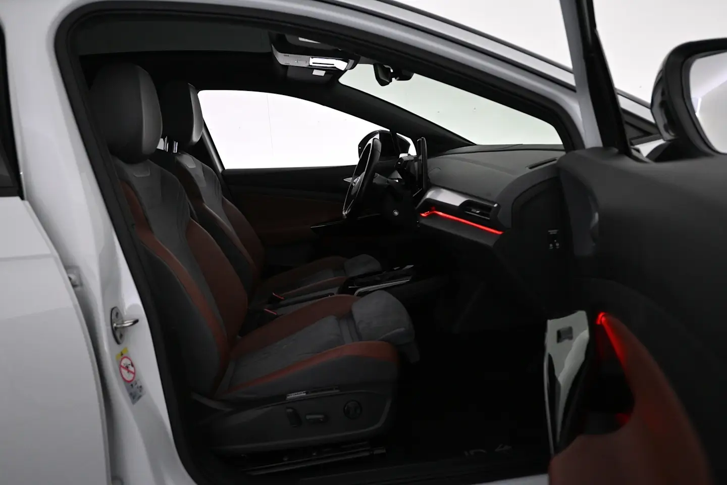 Car Image - 1c5vdOEqWmXTMGu4yY7PWn