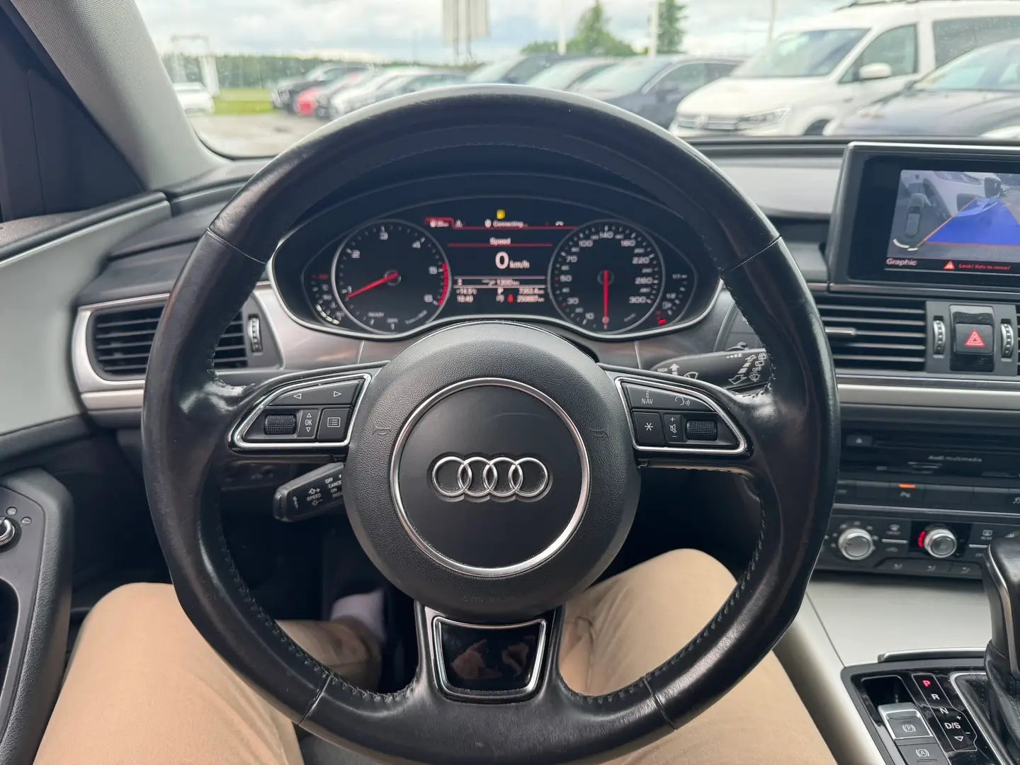 Car Image - qdfTt4GyqlgaluKW6XfmM