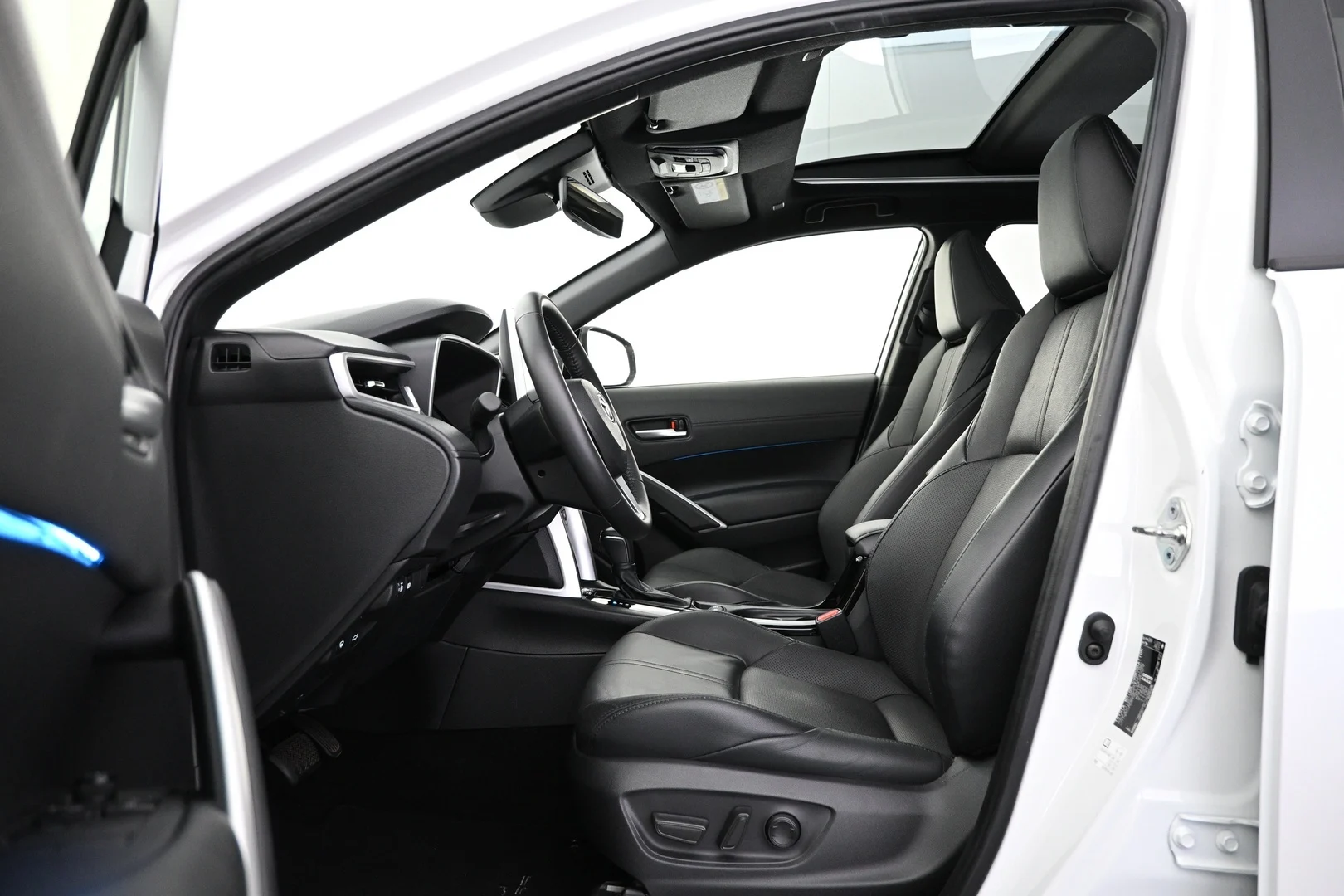 Car Image - 2pRsHLOpDBS2uEBngMVOkA