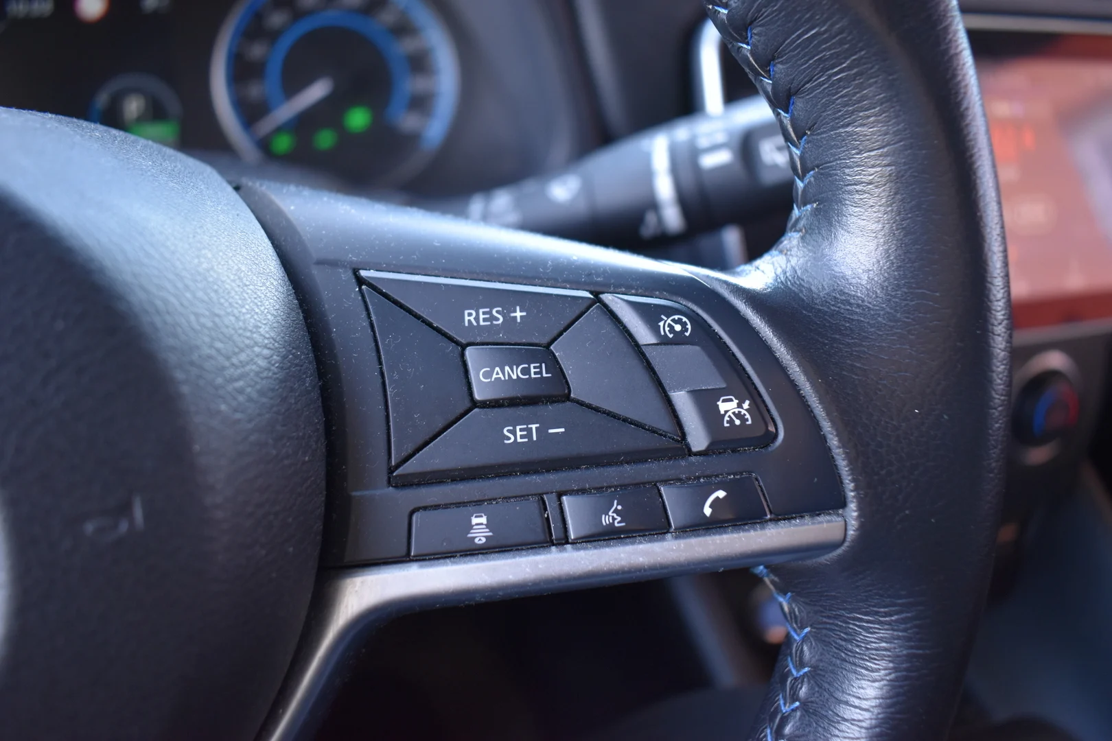 Car Image - 4fNPSqzXpaKWwLMcTjUobS