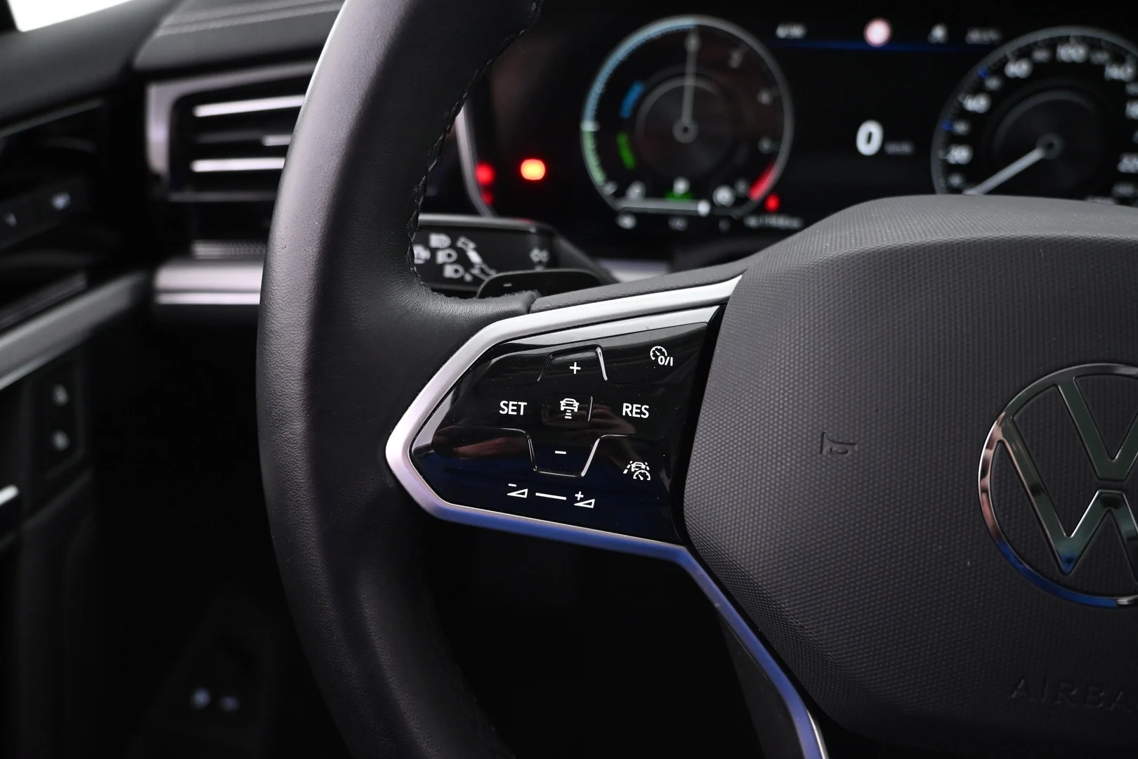 Car Image - 5IUb6rdutDkBEK2sGv5Fec