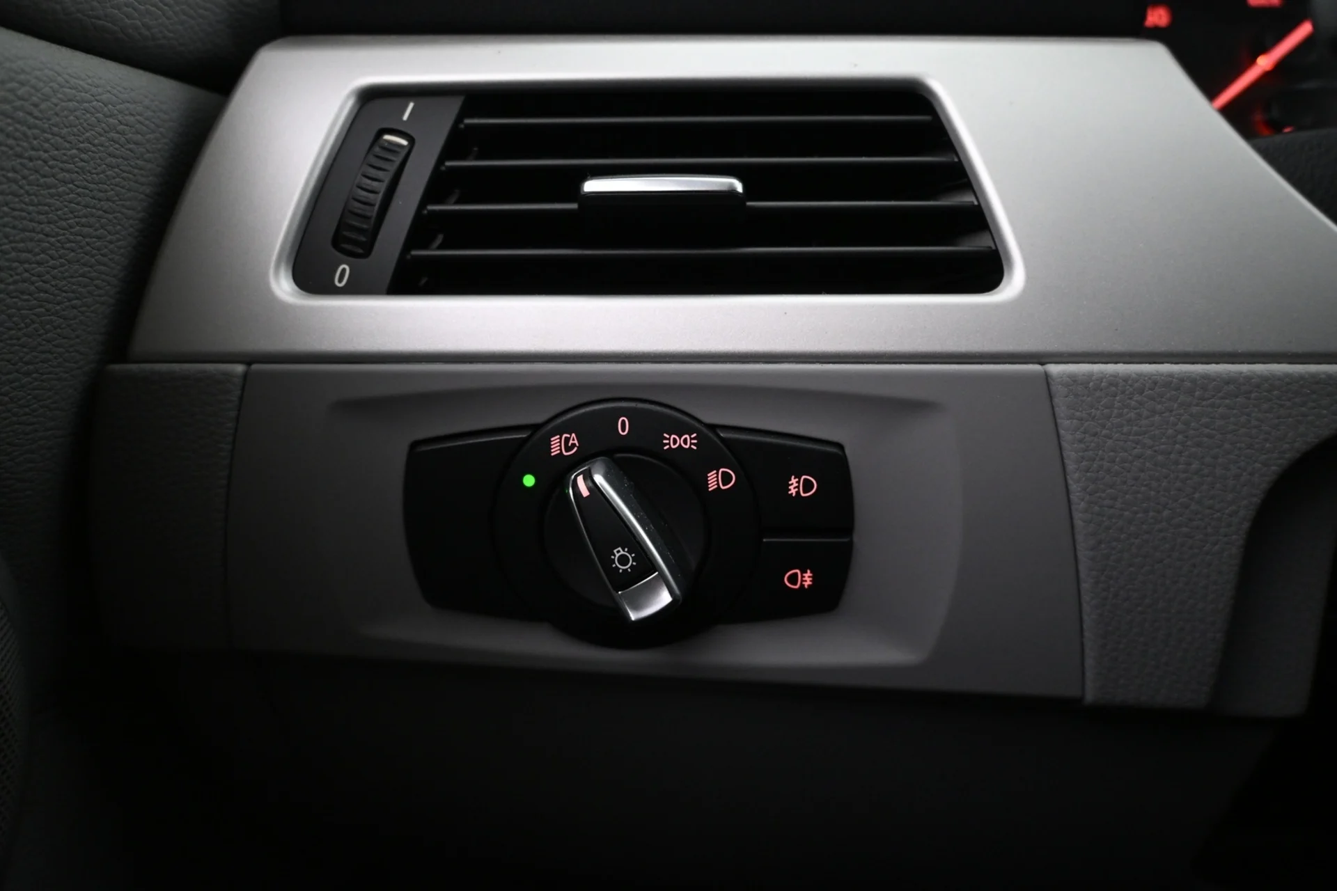 Car Image - 7aTn3VUXcLH2TNZvSbLhYU