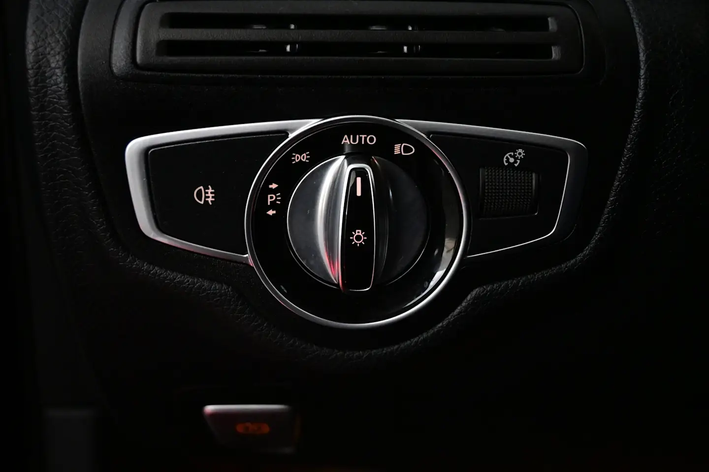 Car Image - 3nijoH3Uyk6cjw05FLzJx4