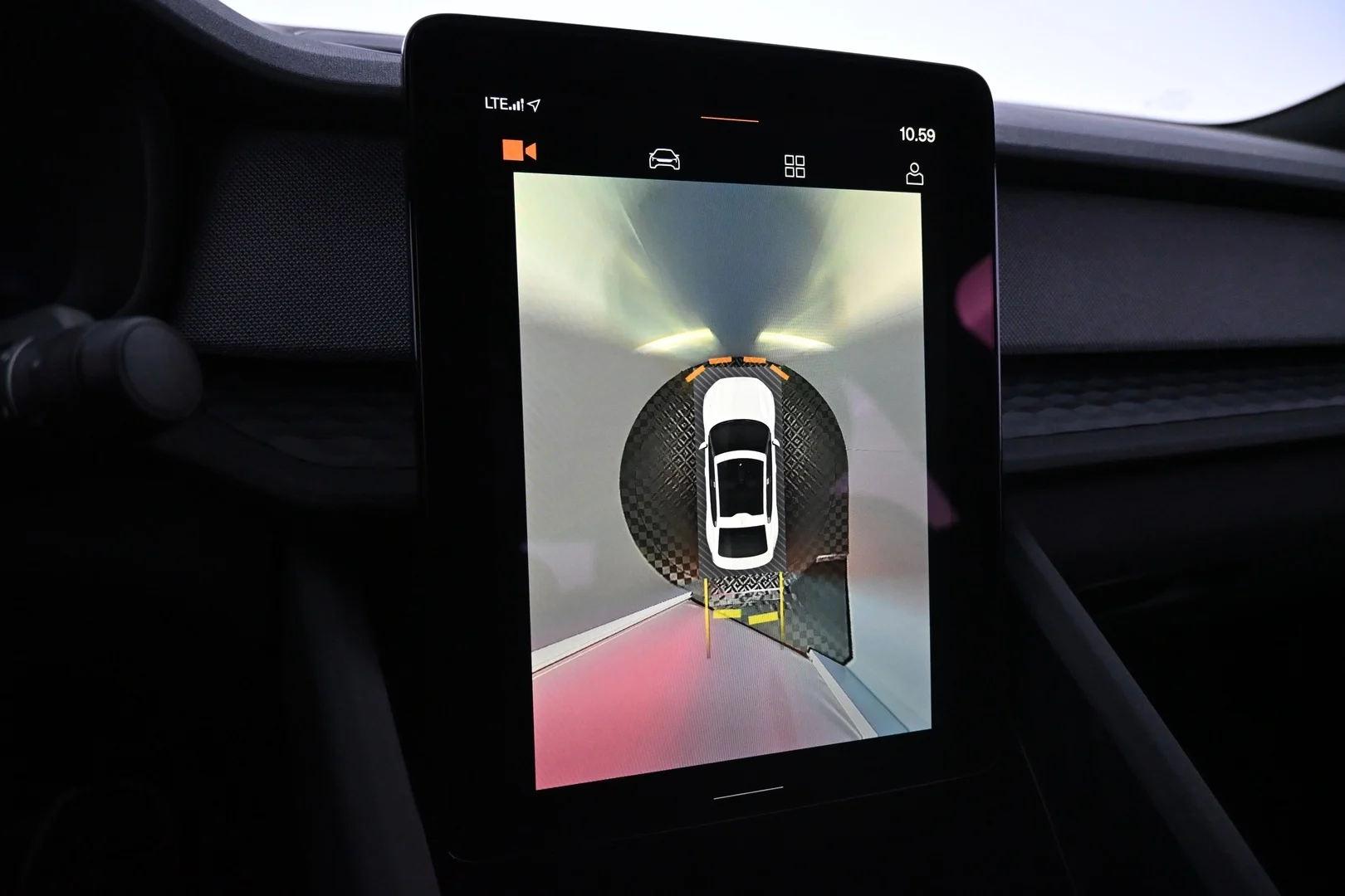 Car Image - 6RJY0RWjSArea1t7BtKLMz