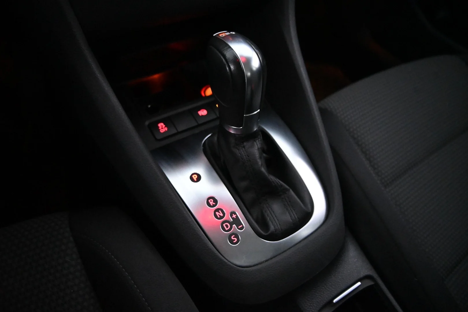 Car Image - 4aNJZ5eNekjuecY0zSQaUq