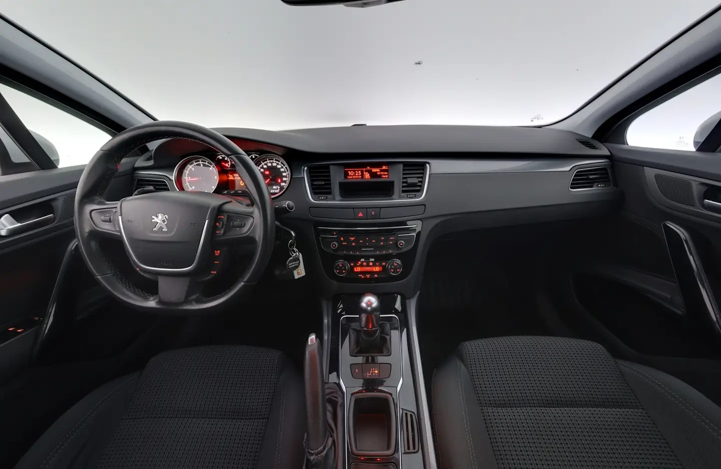 Car Image - 3SHUZgE2GqUVEtihABZdkQ
