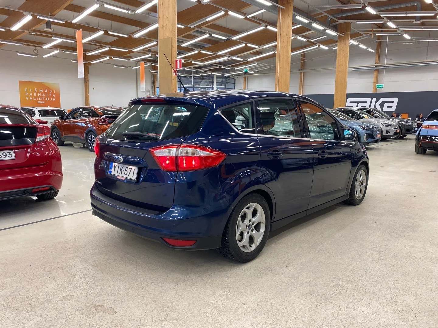 Car Image - 1YPF87xxJ1uHQbJpgtWgm2