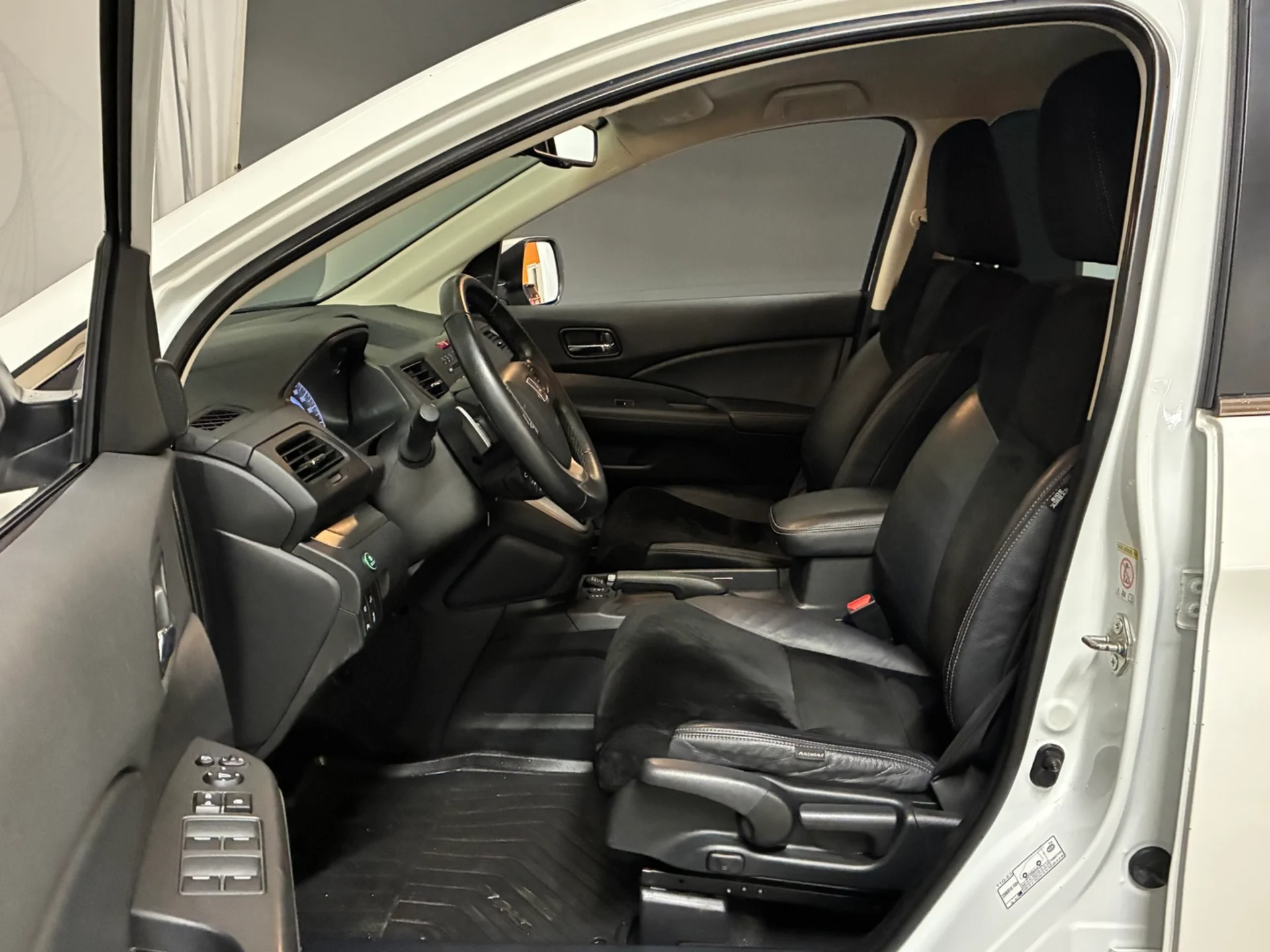 Car Image - 1neic4GPRDRNfpr8hpII8Q