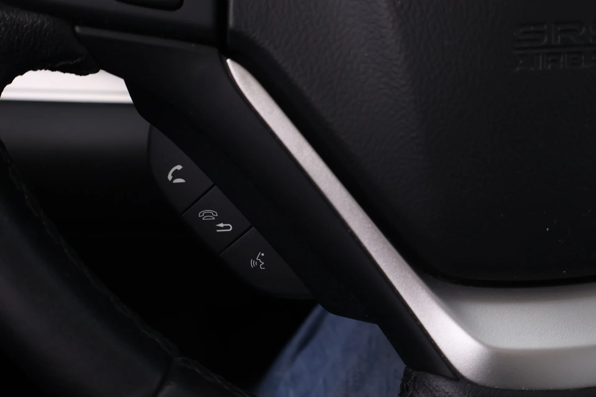 Car Image - 5ORMbkLvxXZwdlfPPVx7gV