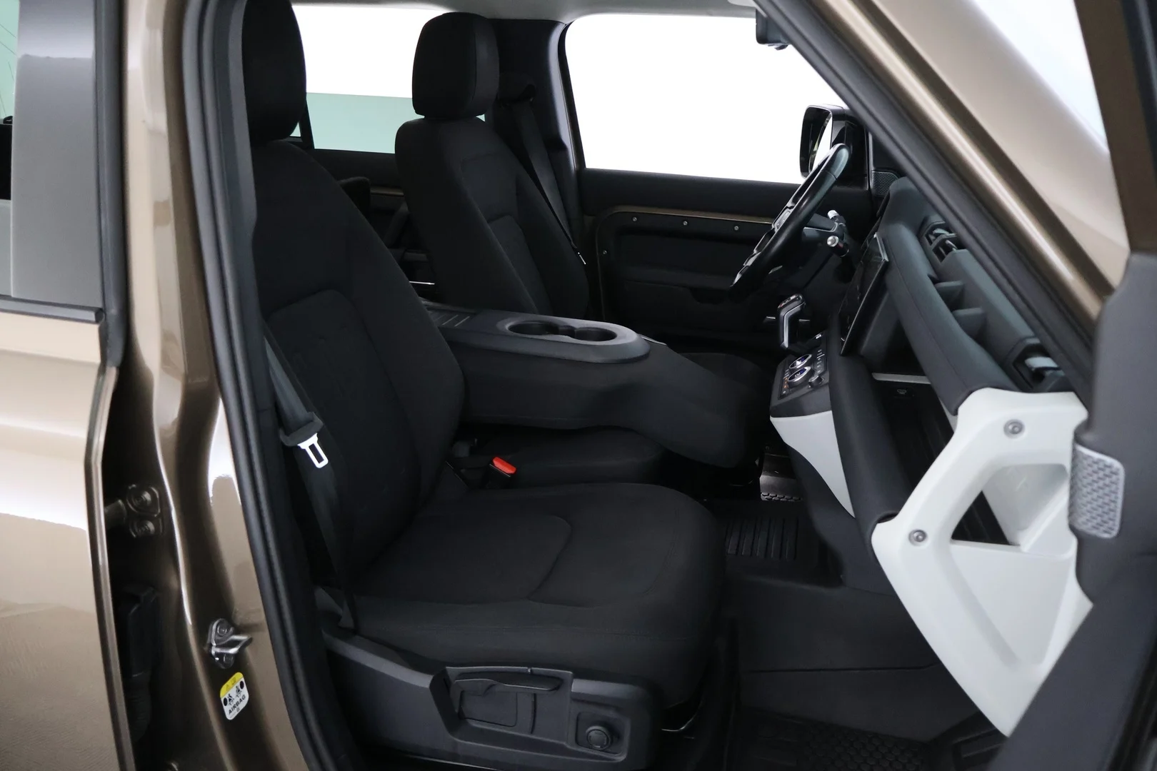 Car Image - 4C3GTPG4BUjkCEft3h9w8P