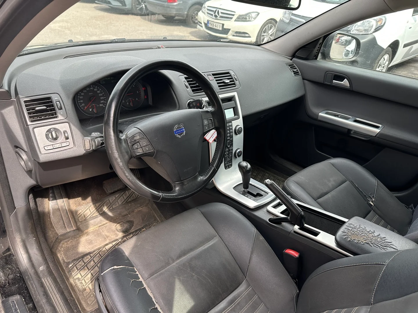 Car Image - 3FxBe9GJHOmm6wDrtFuXEl