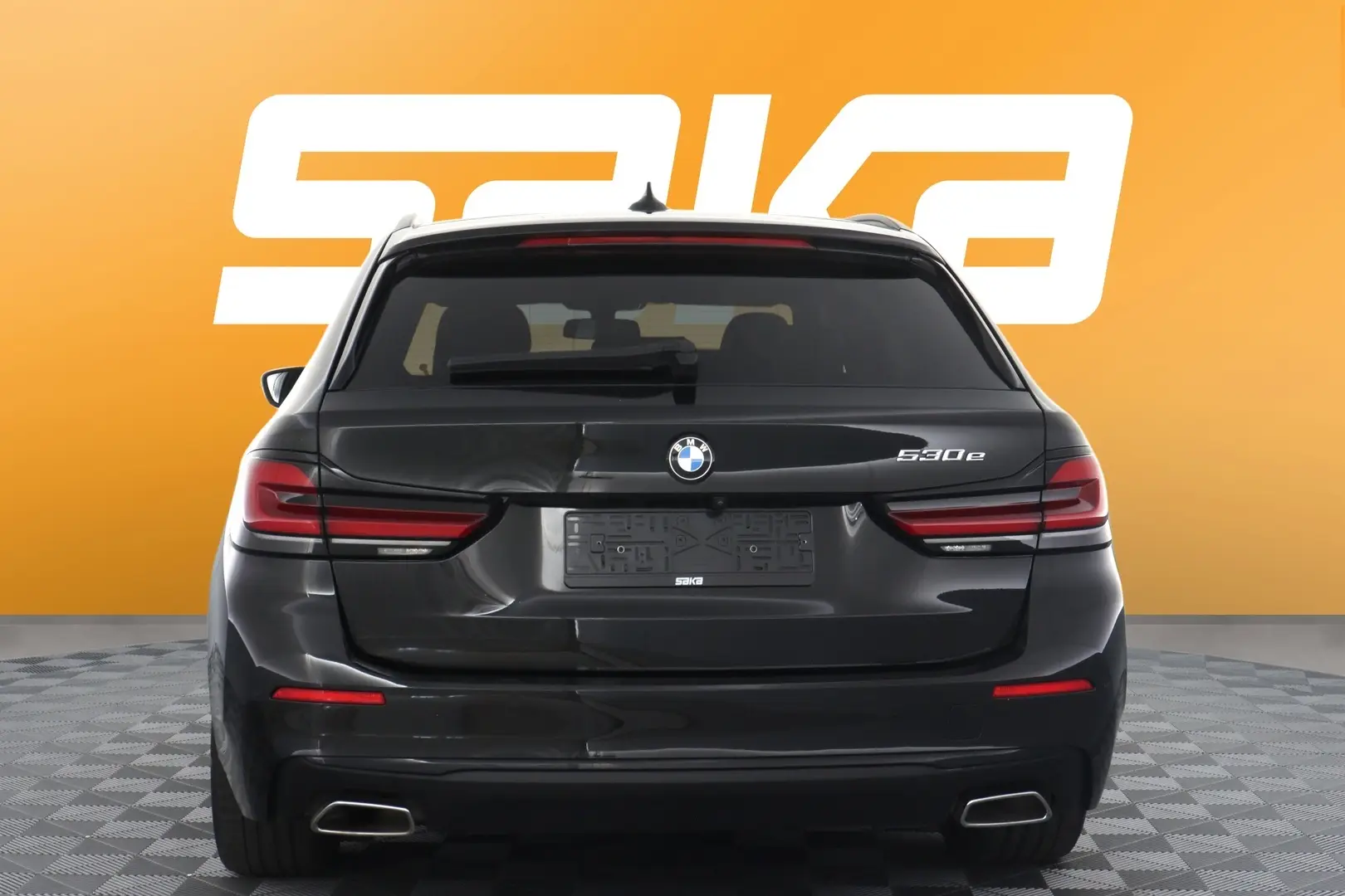 Car Image - 7G6rNa4Bv0mTCMzscPfNmL
