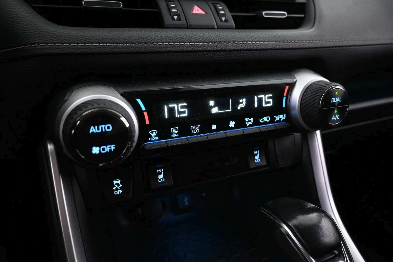 Car Image - 2WxJwRfhqZlhnFwJi2Y3m8