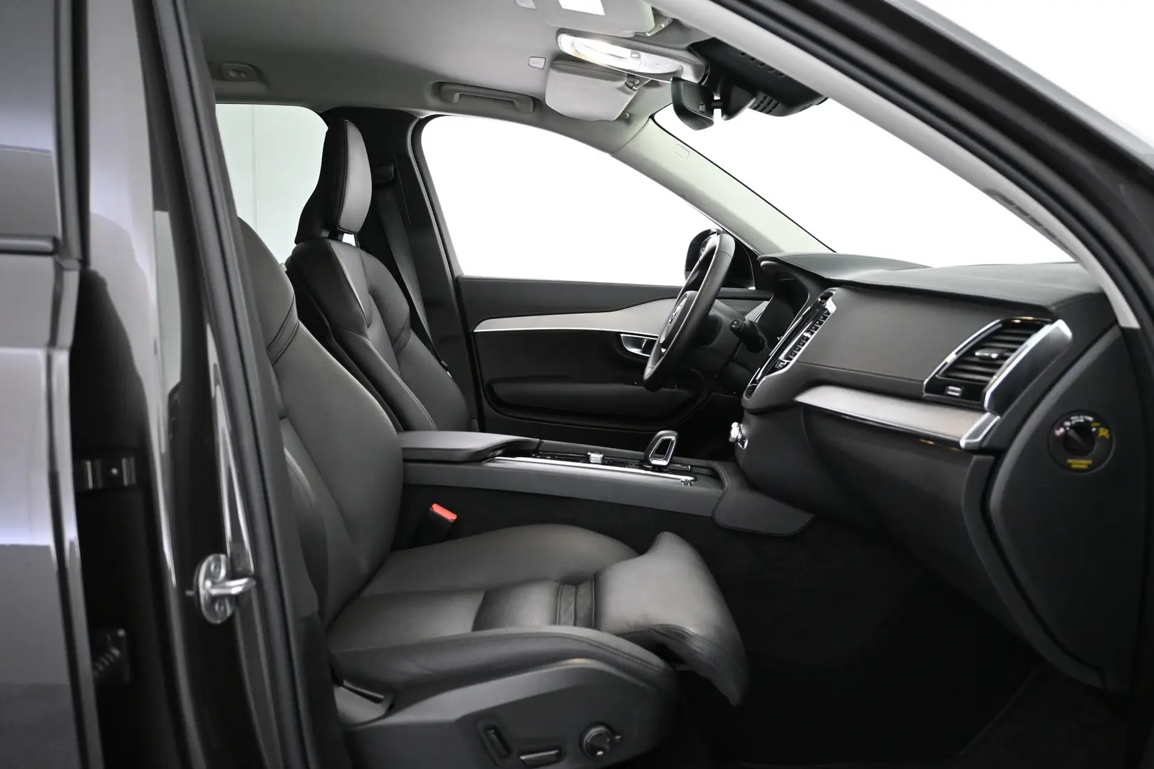 Car Image - 7jcOU7sDStPqsqZXKLF9b4