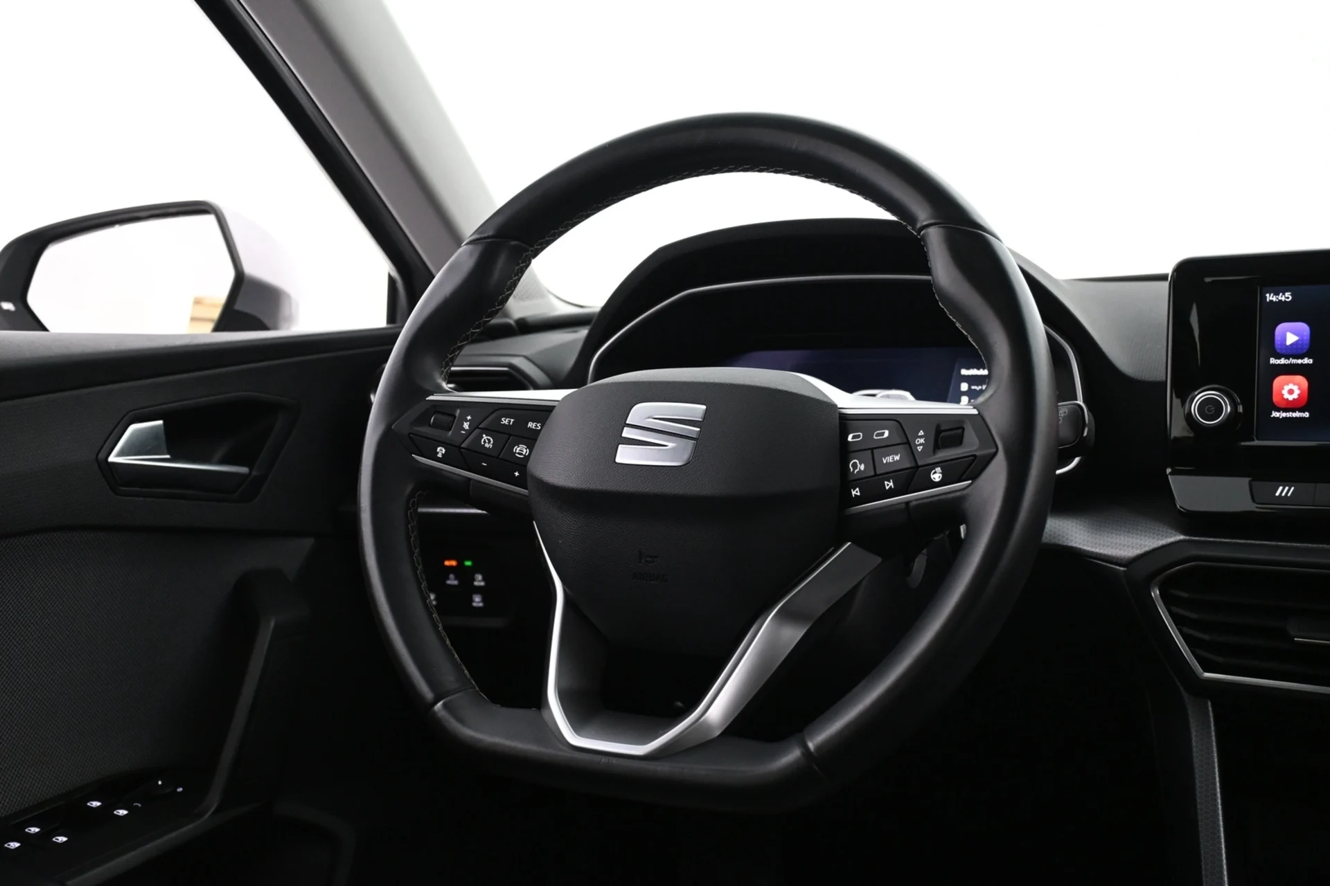 Car Image - 6AbqZGsTMTA8fTOLOS6JeK