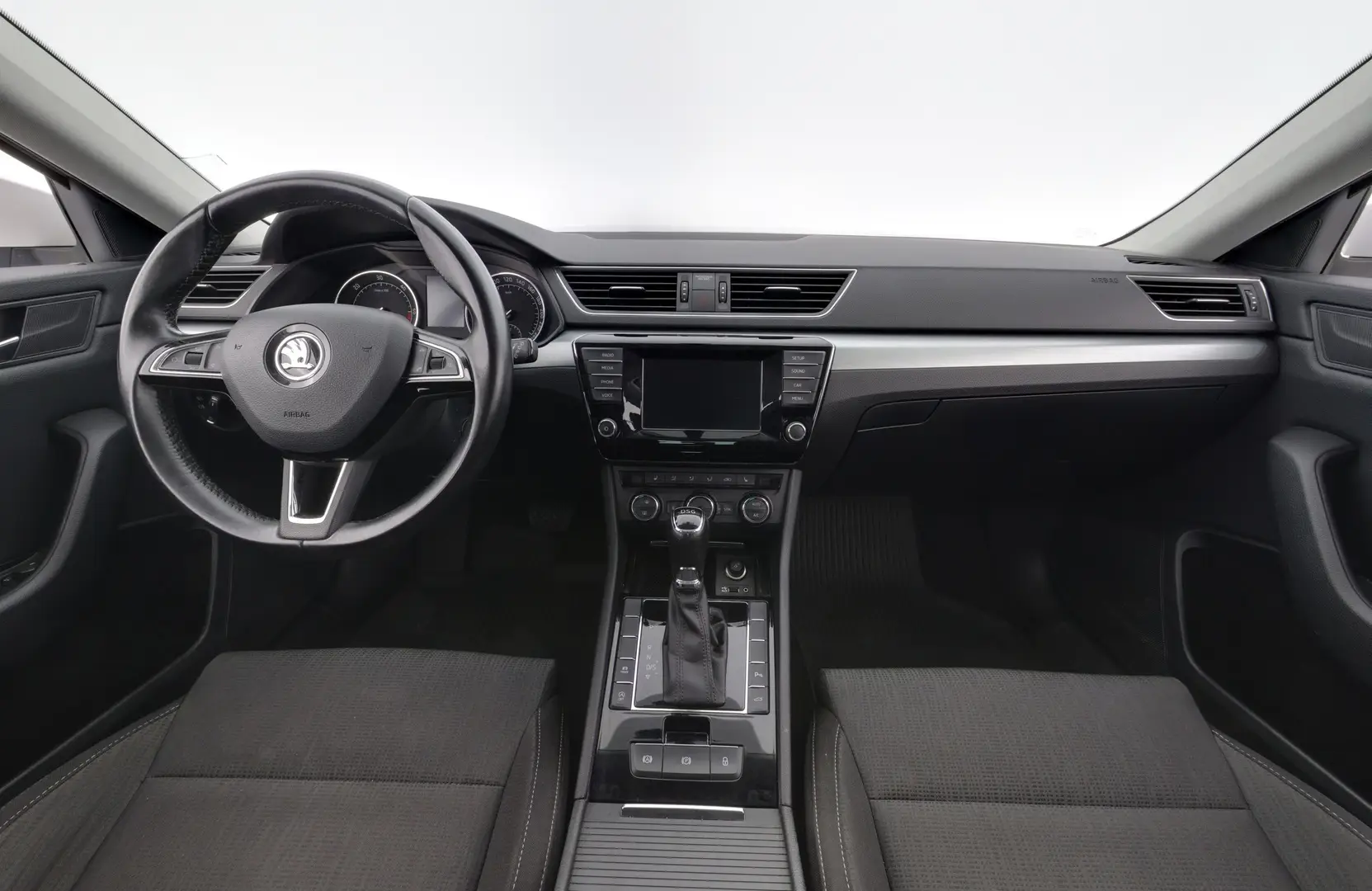 Car Image - 4MmlAYZ3hQvkSh8w4JYmfI