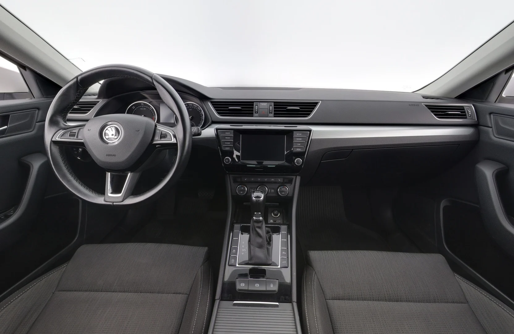 Car Image - 4MmlAYZ3hQvkSh8w4JYmfI