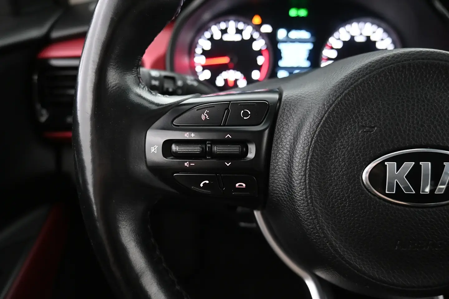 Car Image - 4vmB5WddxTvuEk9cQwTi0i